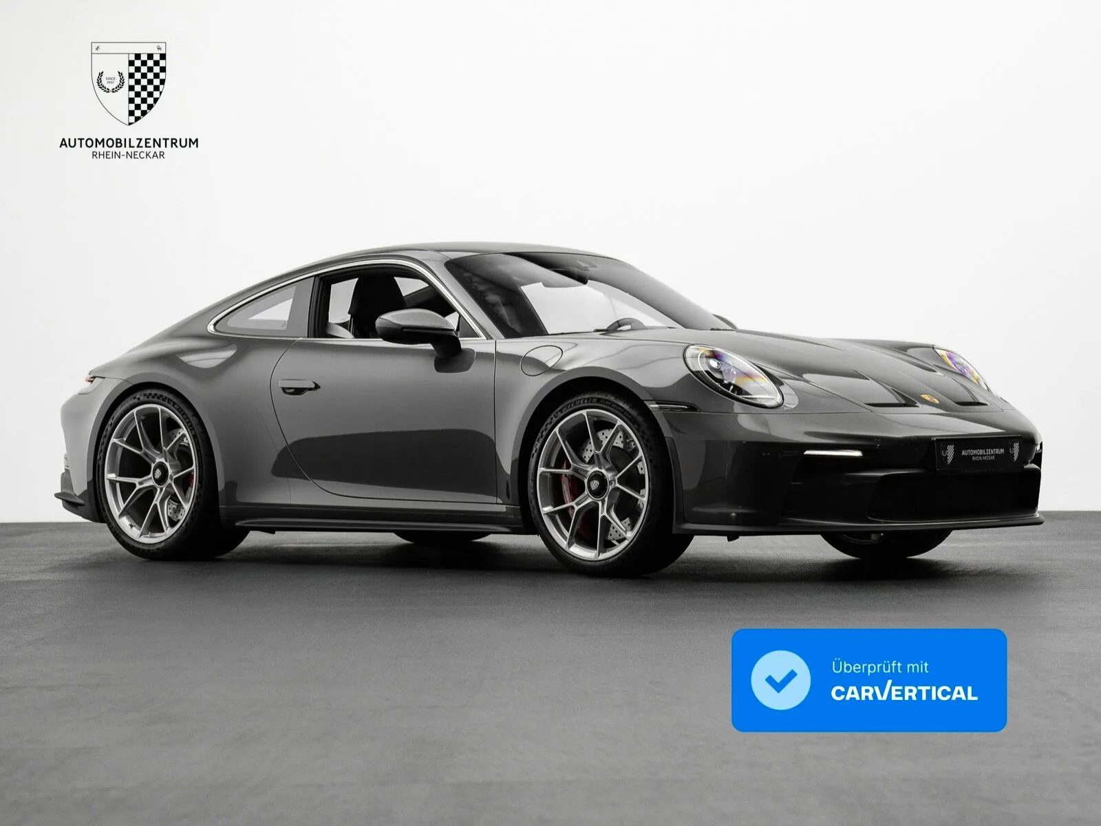 2022 Porsche 911 GT3 Touring angeboten von einem Supersportwagenhändler in Viernheim, Deutschland, Hauptfoto