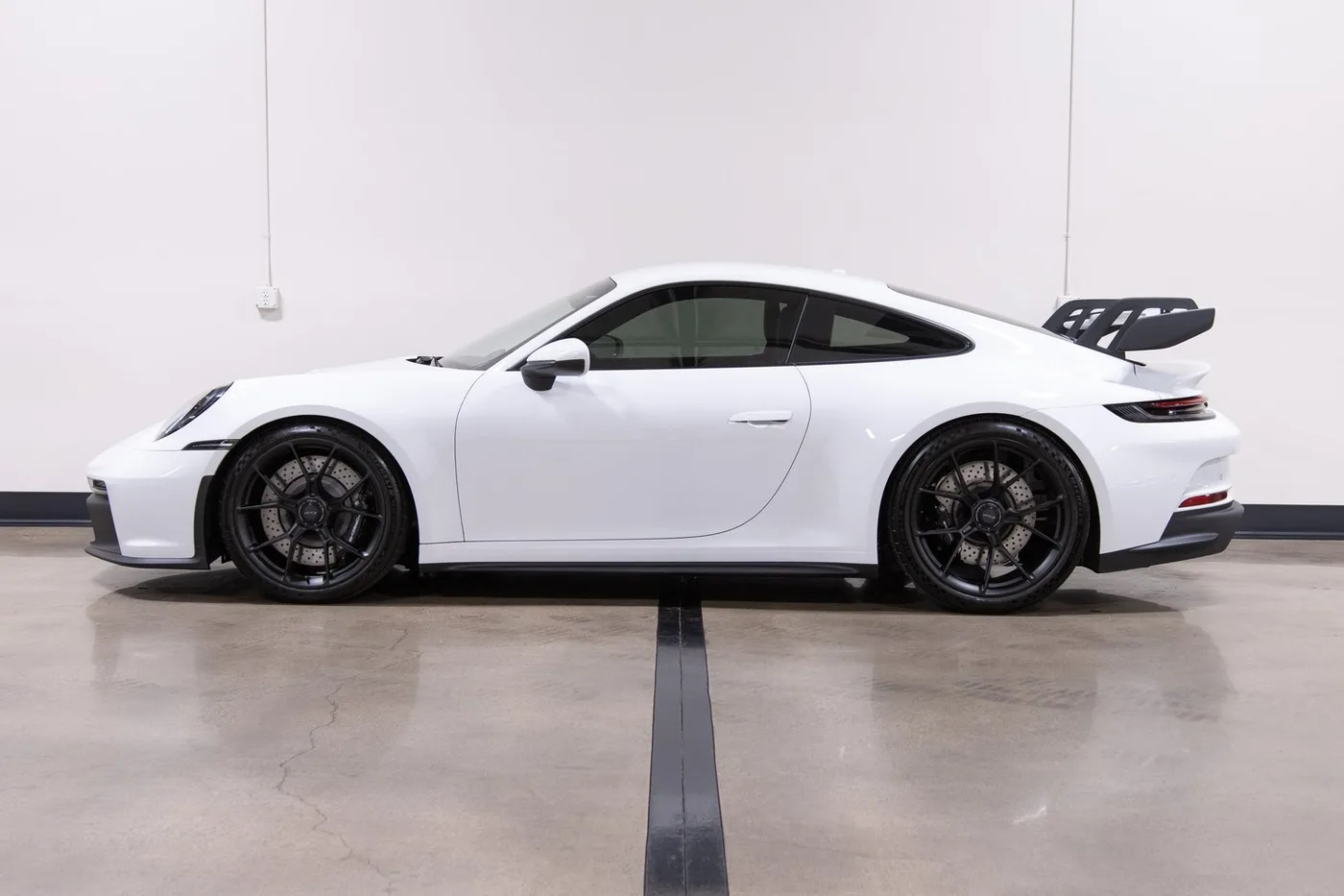 2022 Porsche 911 GT3 verkauft von einem Fachhändler in Costa Mesa, Vereinigte Staaten, Foto 6 von 15
