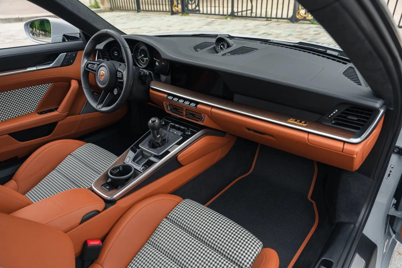 2022 Porsche 911 Sport Classic, 9/30