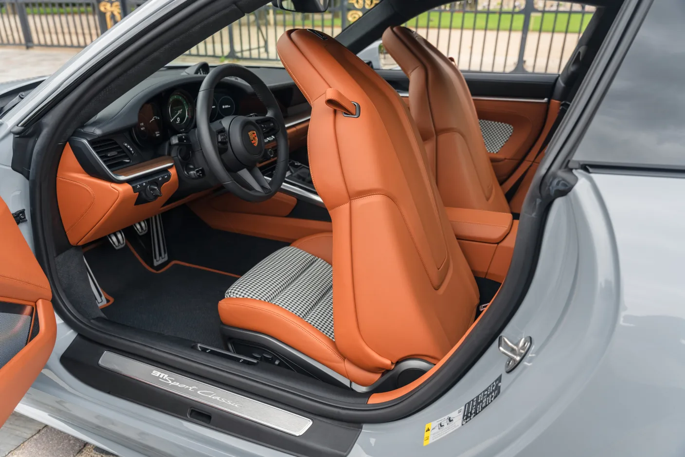 2022 Porsche 911 Sport Classic, 14/30