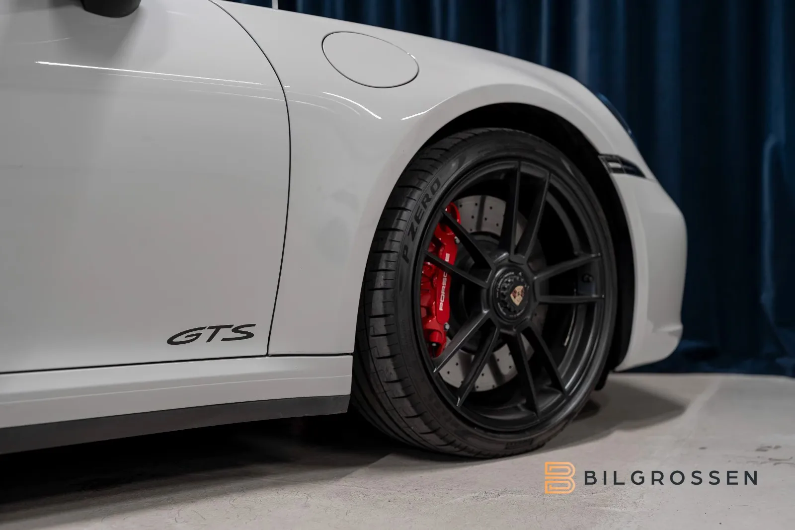 2022 Porsche 911 Targa 4 GTS, 14/28