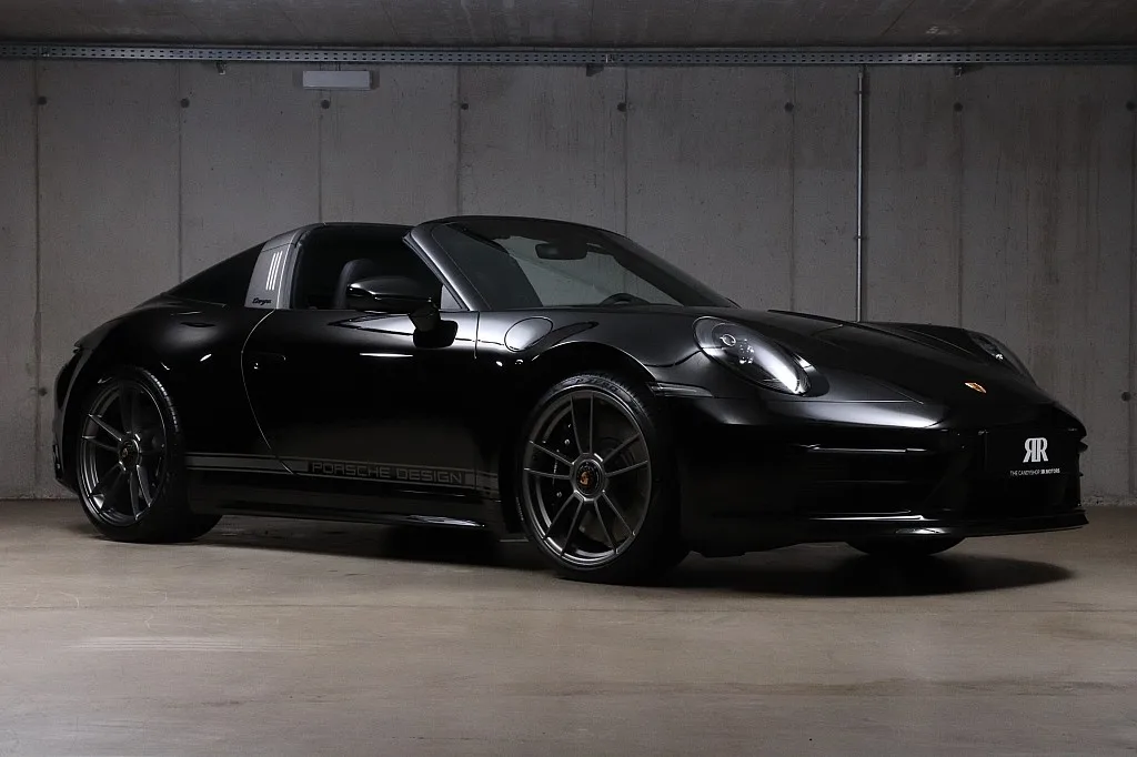 2022 Porsche 911 Targa 4 GTS proposée par un concessionnaire spécialisé à Unterweitersdorf, Autriche, photo principale