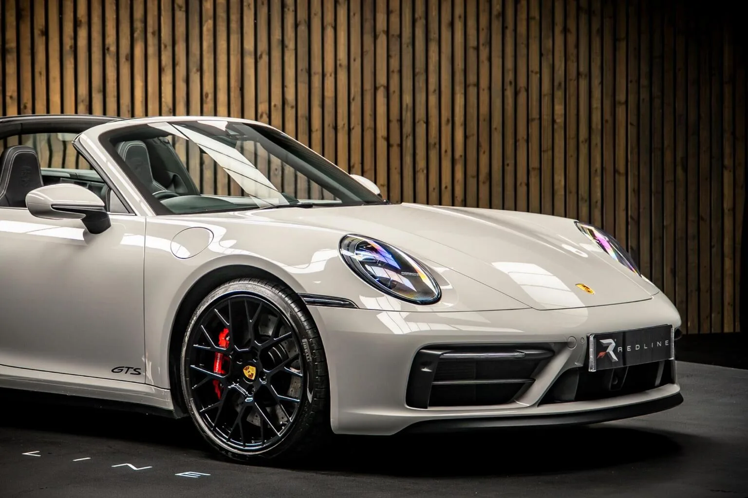 2022 Porsche 911 Targa 4 GTS, 9/30