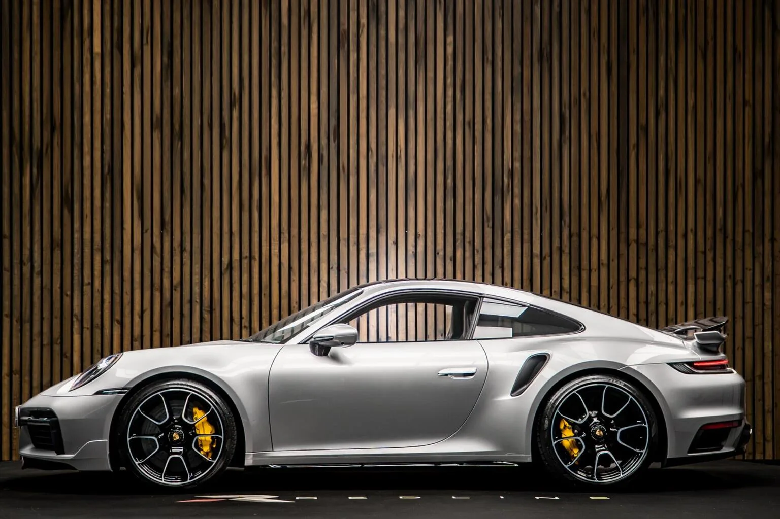 2022 Porsche 911 Turbo S, 7/30