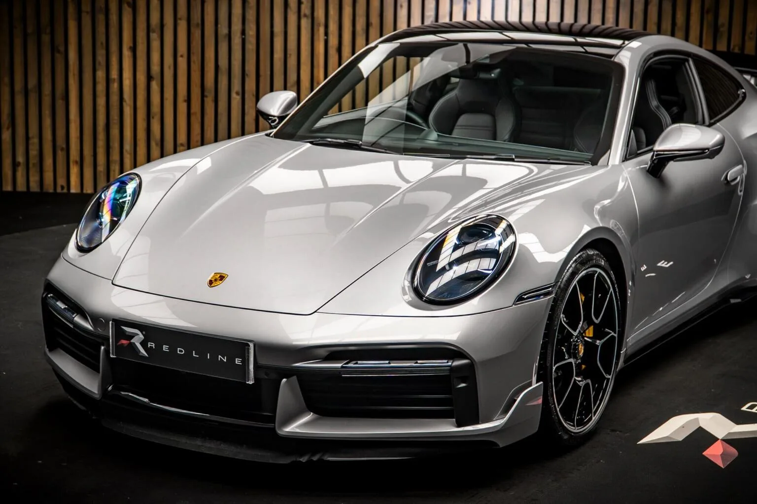 2022 Porsche 911 Turbo S, 14/30