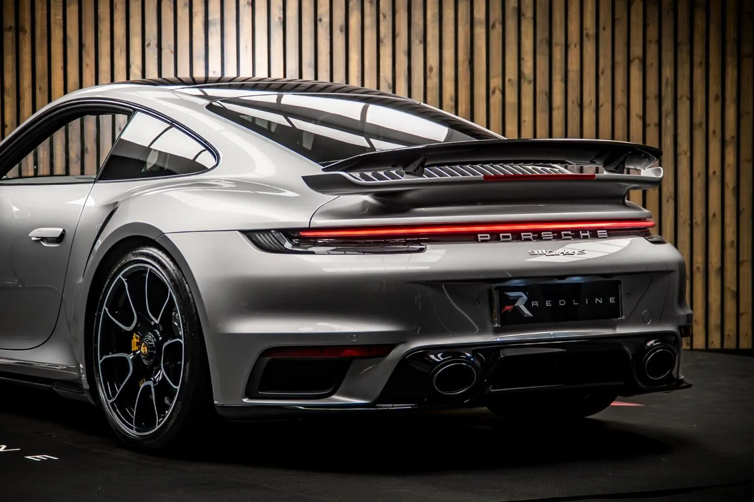 2022 Porsche 911 Turbo S, 19/30