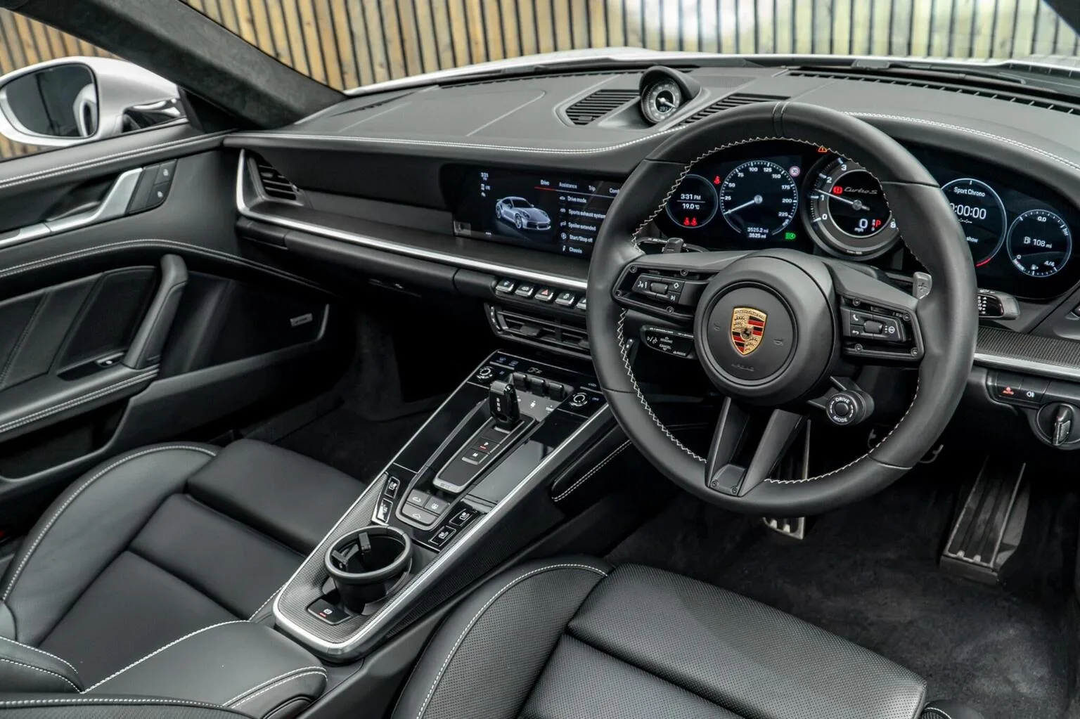 2022 Porsche 911 Turbo S, 22/30