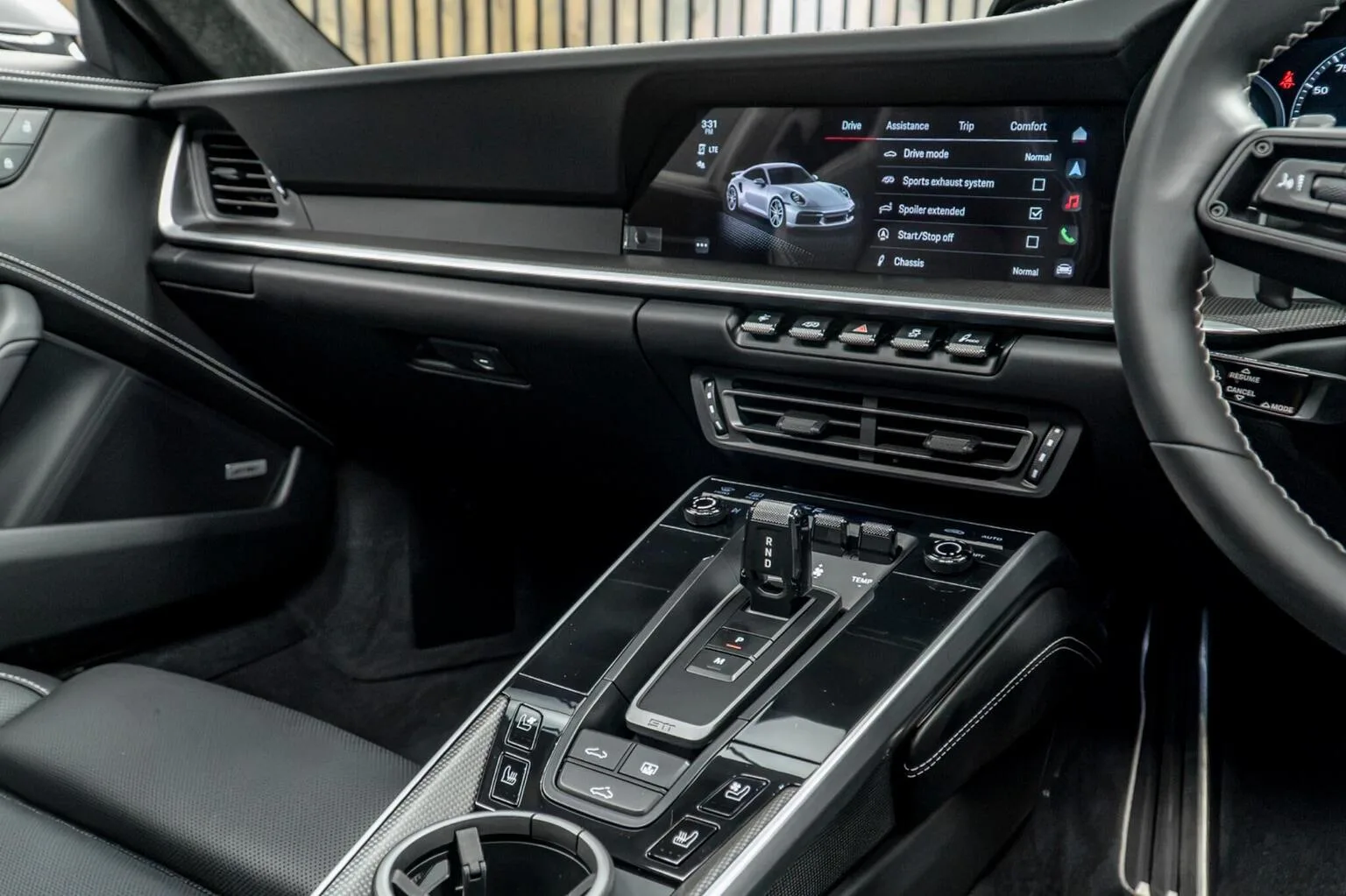 2022 Porsche 911 Turbo S, 24/30