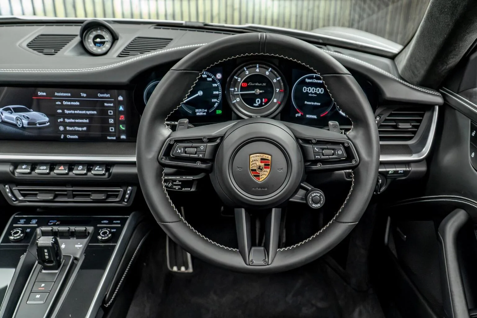 2022 Porsche 911 Turbo S, 25/30