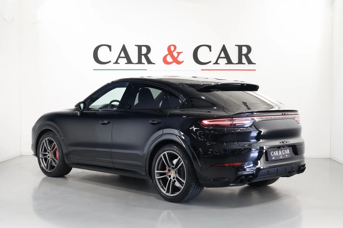 2022 Porsche Cayenne GTS Coupé offered by a supercar dealer in Zibido San Giacomo, Italy, photo 2 of 25