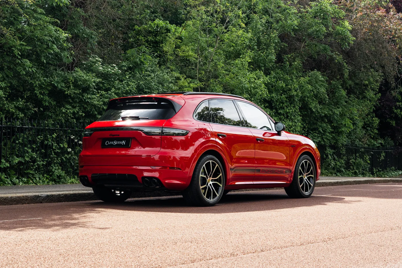 2022 Porsche Cayenne E-Hybrid Coupé, 4/30
