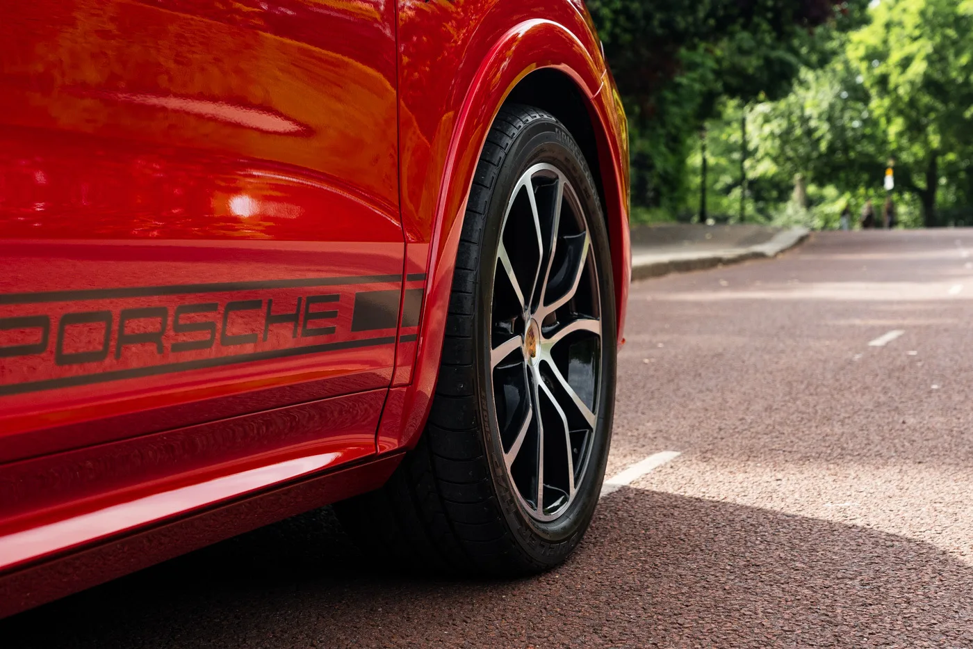 2022 Porsche Cayenne E-Hybrid Coupé, 7/30