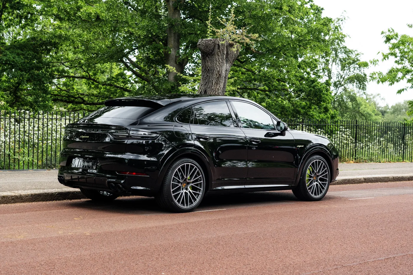 2022 Porsche Cayenne E-Hybrid Coupé, 4/30