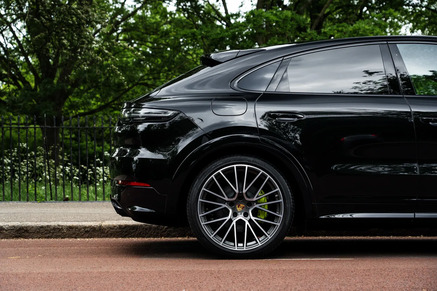 2022 Porsche Cayenne E-Hybrid Coupé, 6/30