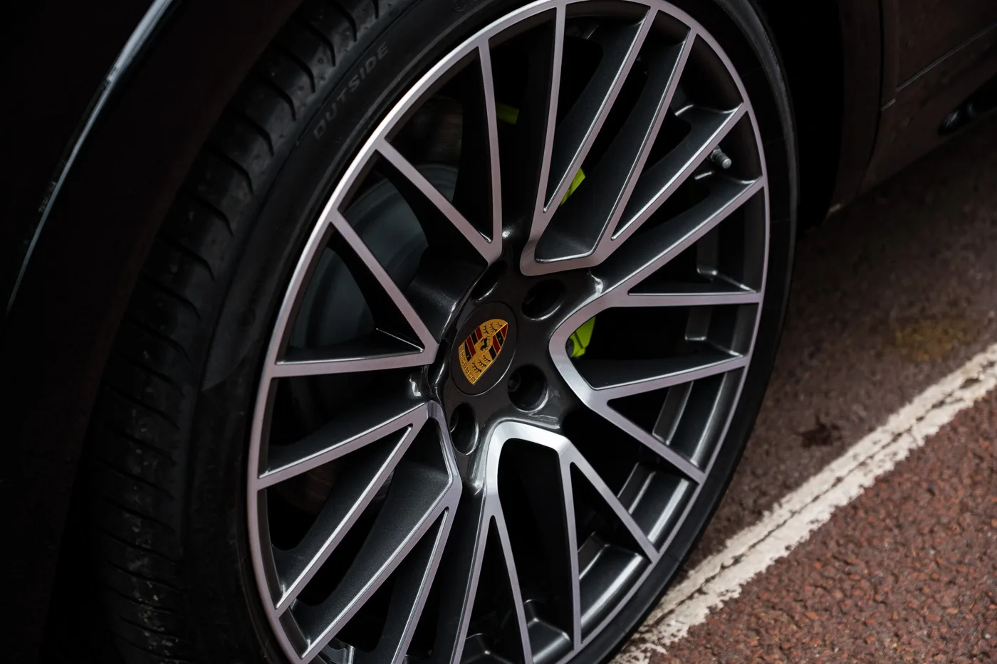 2022 Porsche Cayenne E-Hybrid Coupé, 11/30