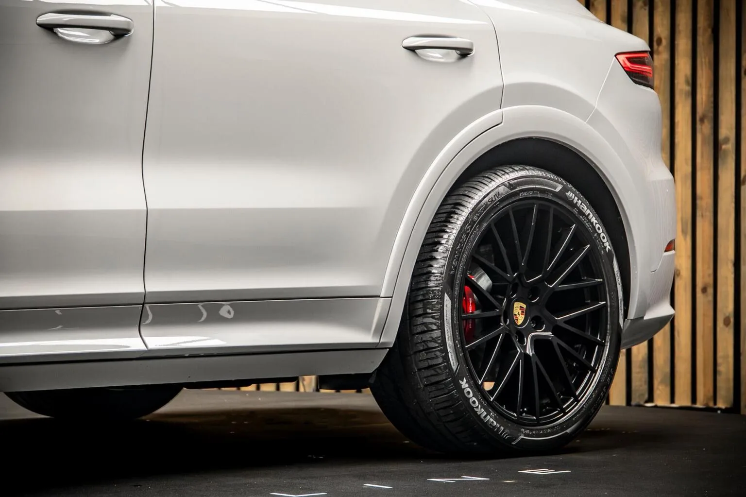 2022 Porsche Cayenne GTS Coupé, 15/30