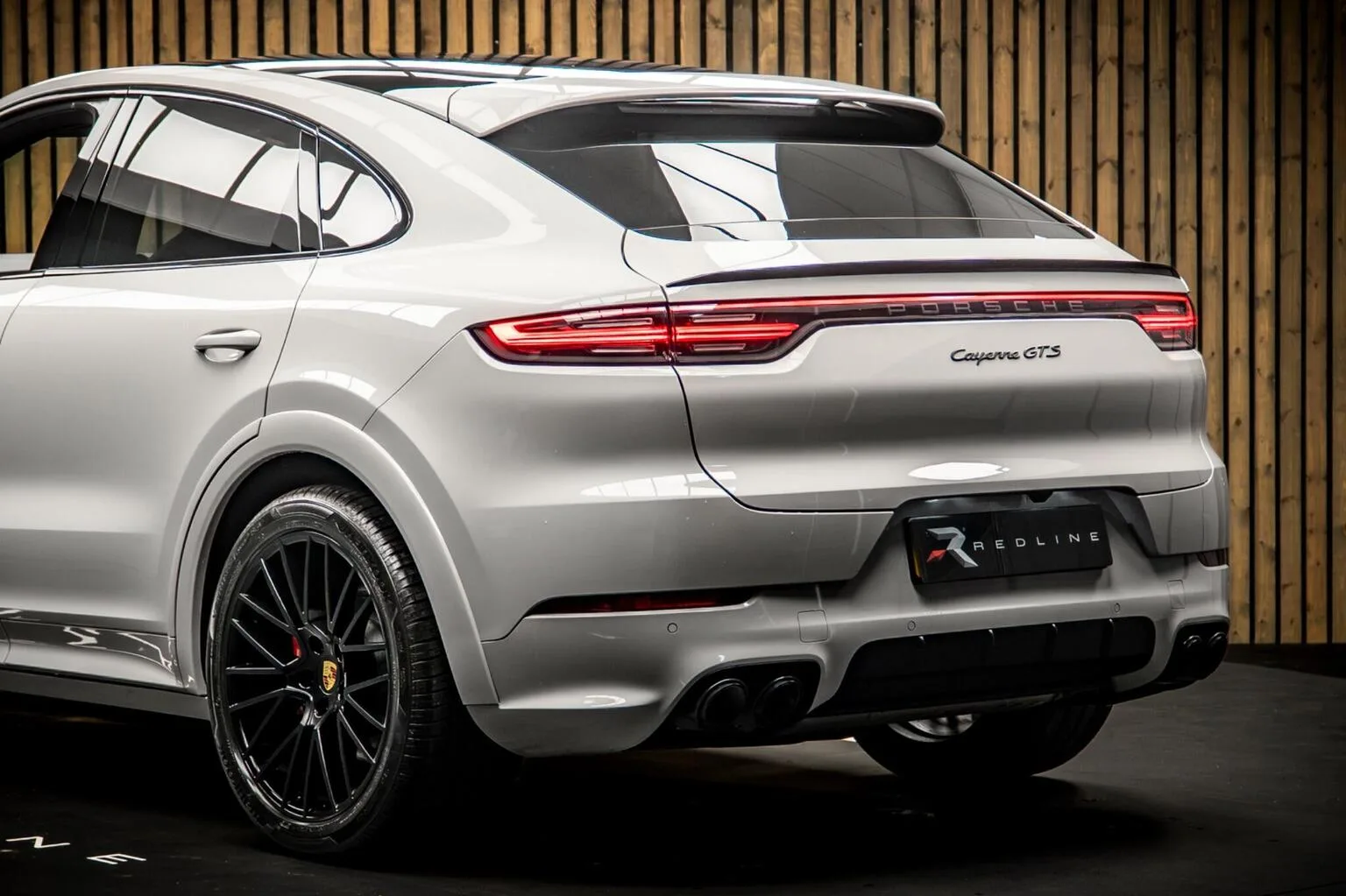 2022 Porsche Cayenne GTS Coupé, 19/30
