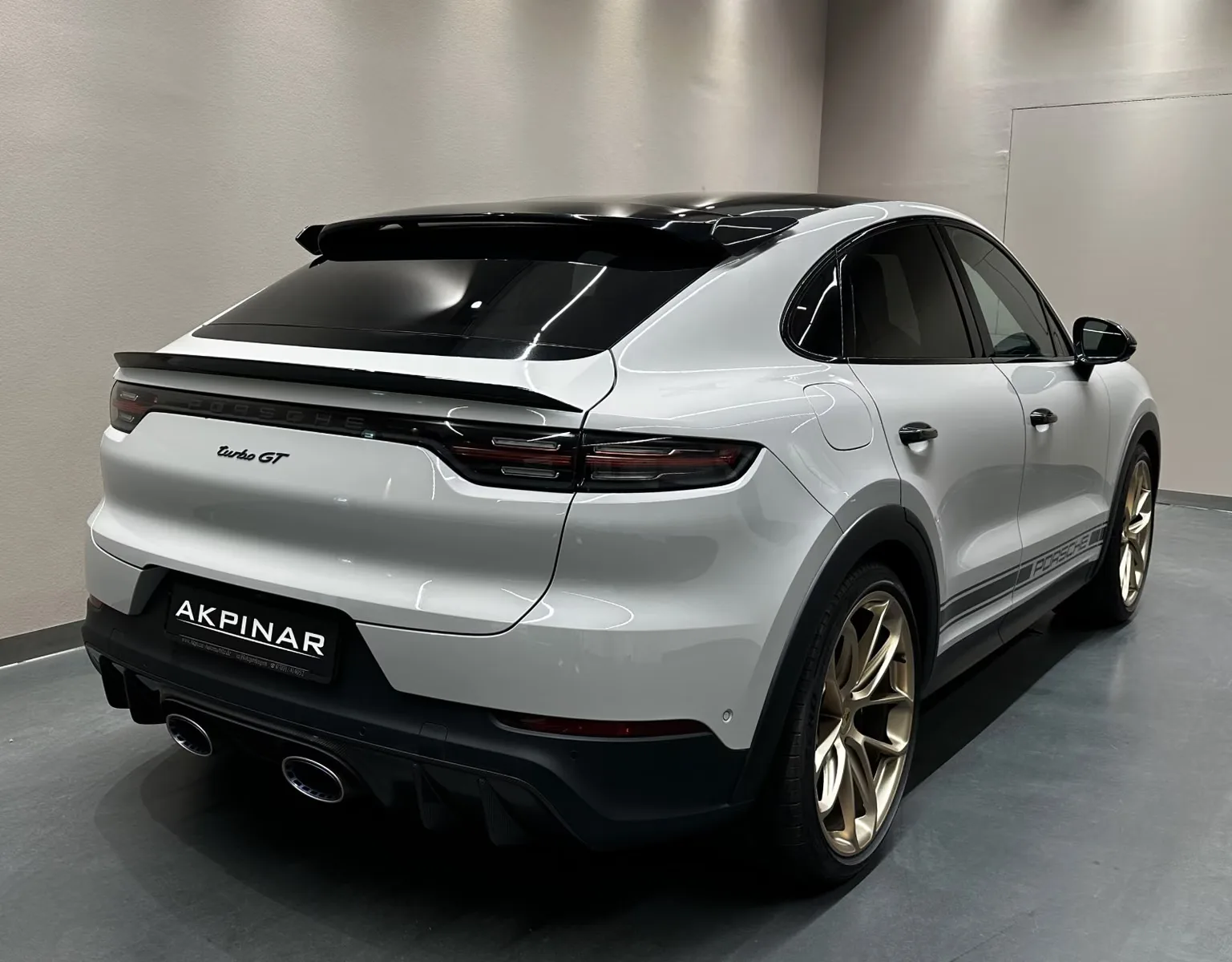 2022 Porsche Cayenne Turbo GT, 11/30