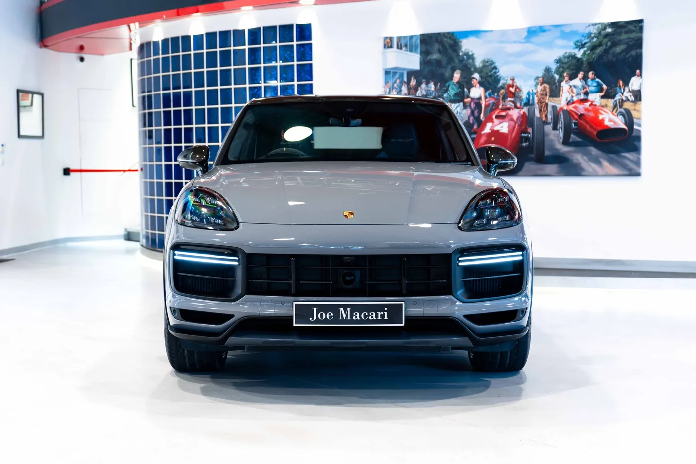 2022 Porsche Cayenne Turbo GT proposée par un spécialiste de la voiture de collection à London, Royaume-Uni, photo 2 sur 21