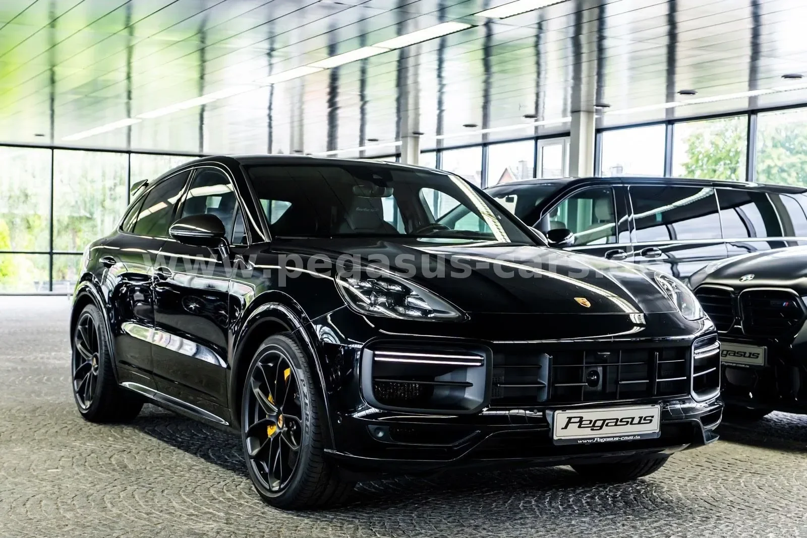 2022 Porsche Cayenne Turbo GT, 5/30
