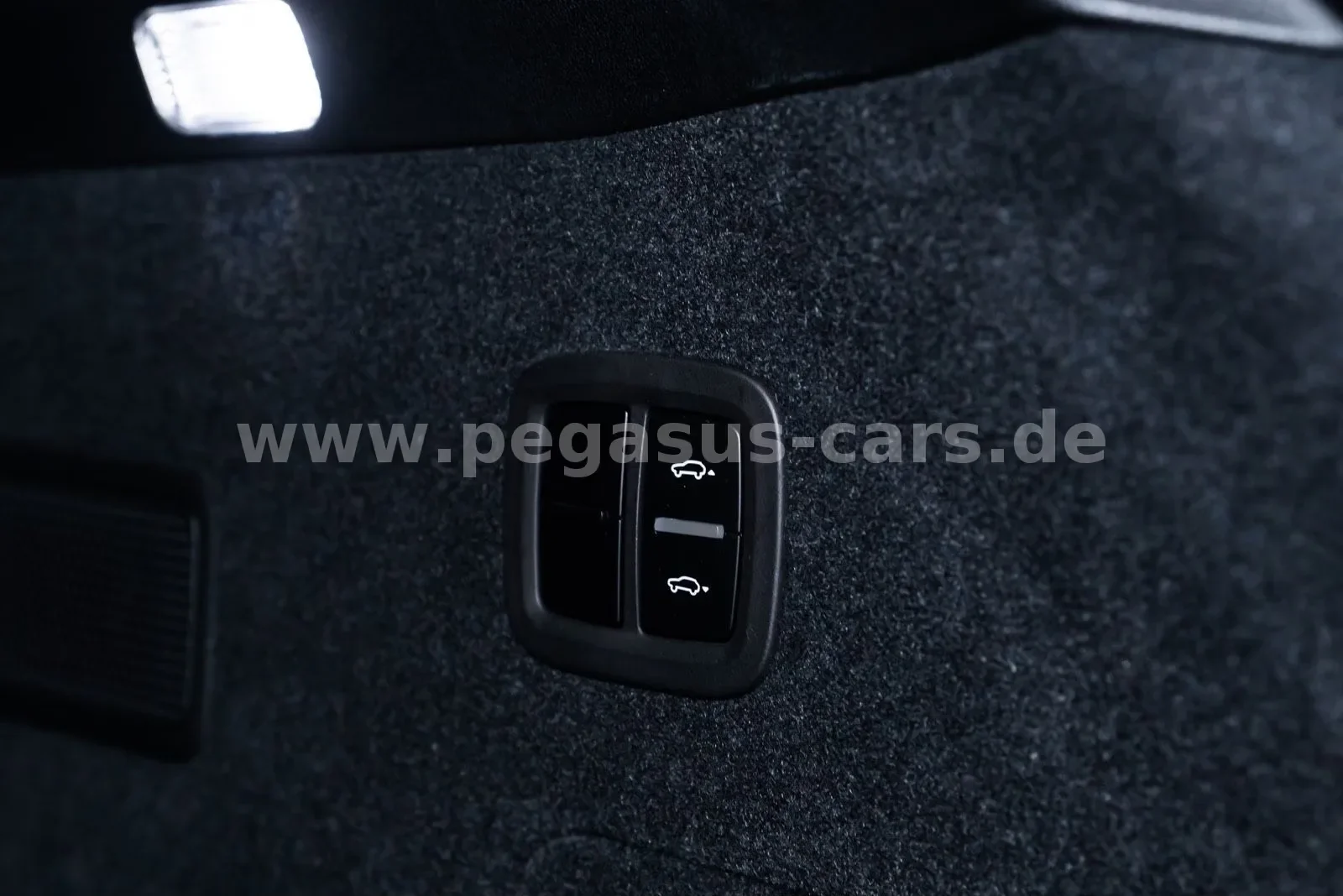 2022 Porsche Cayenne Turbo GT, 28/30