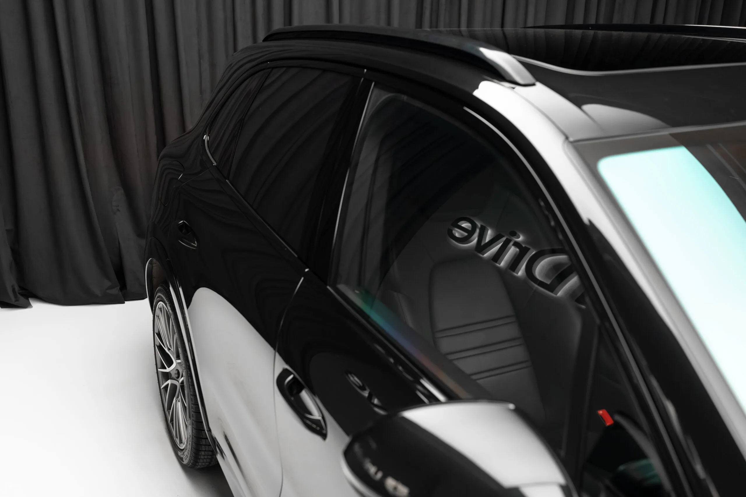 2022 Porsche Cayenne E-Hybrid, 4/30