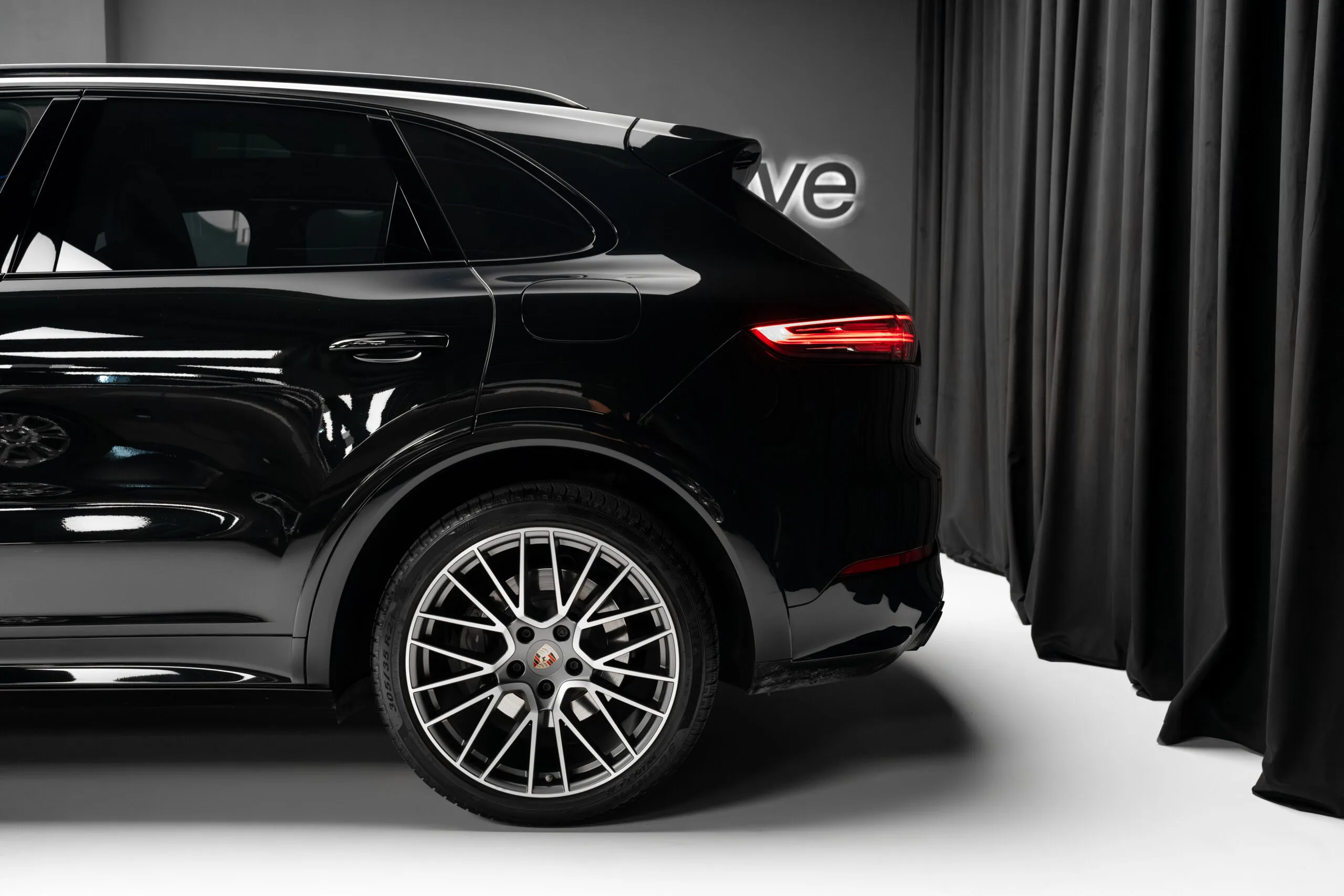 2022 Porsche Cayenne E-Hybrid, 9/30