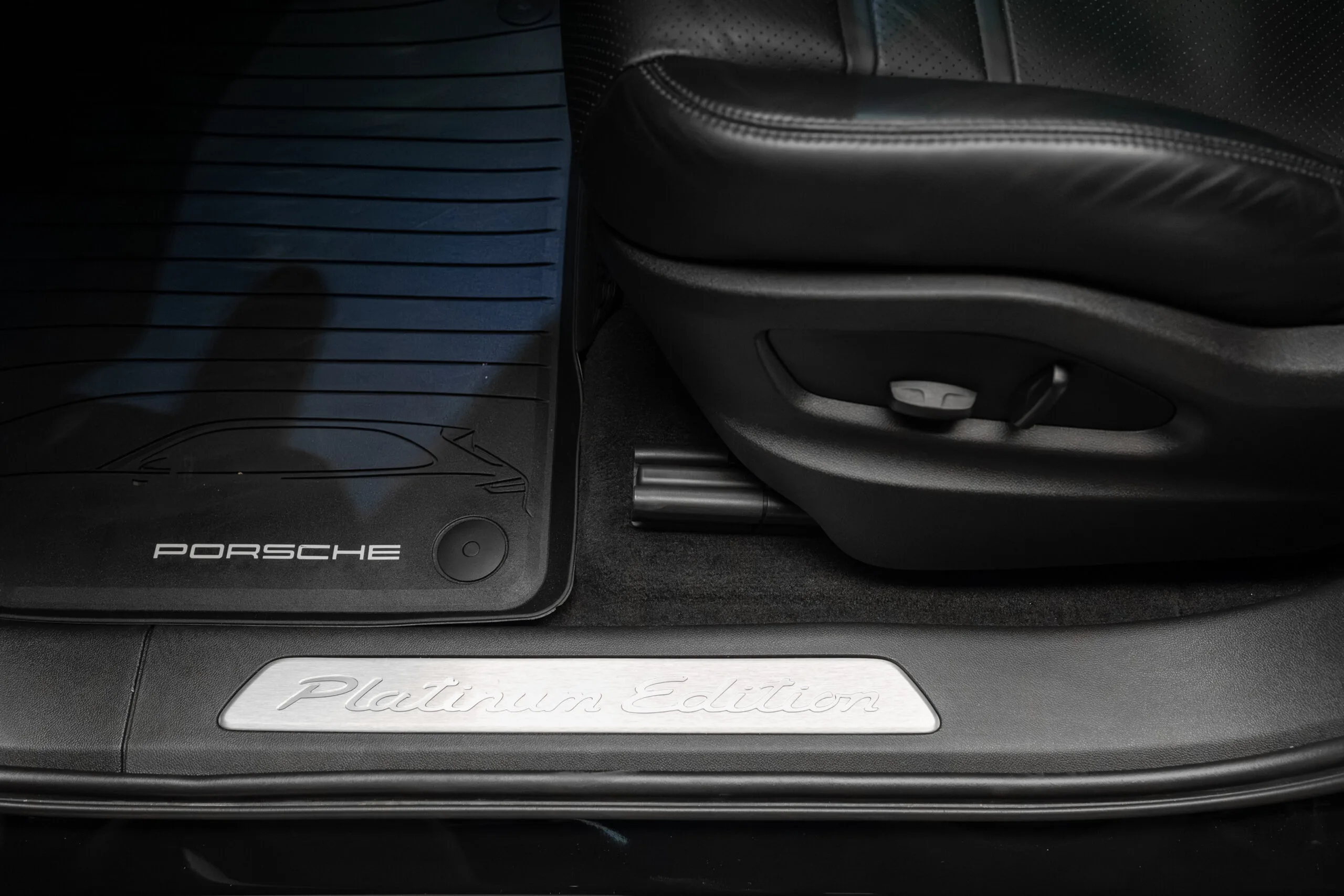 2022 Porsche Cayenne E-Hybrid, 14/30