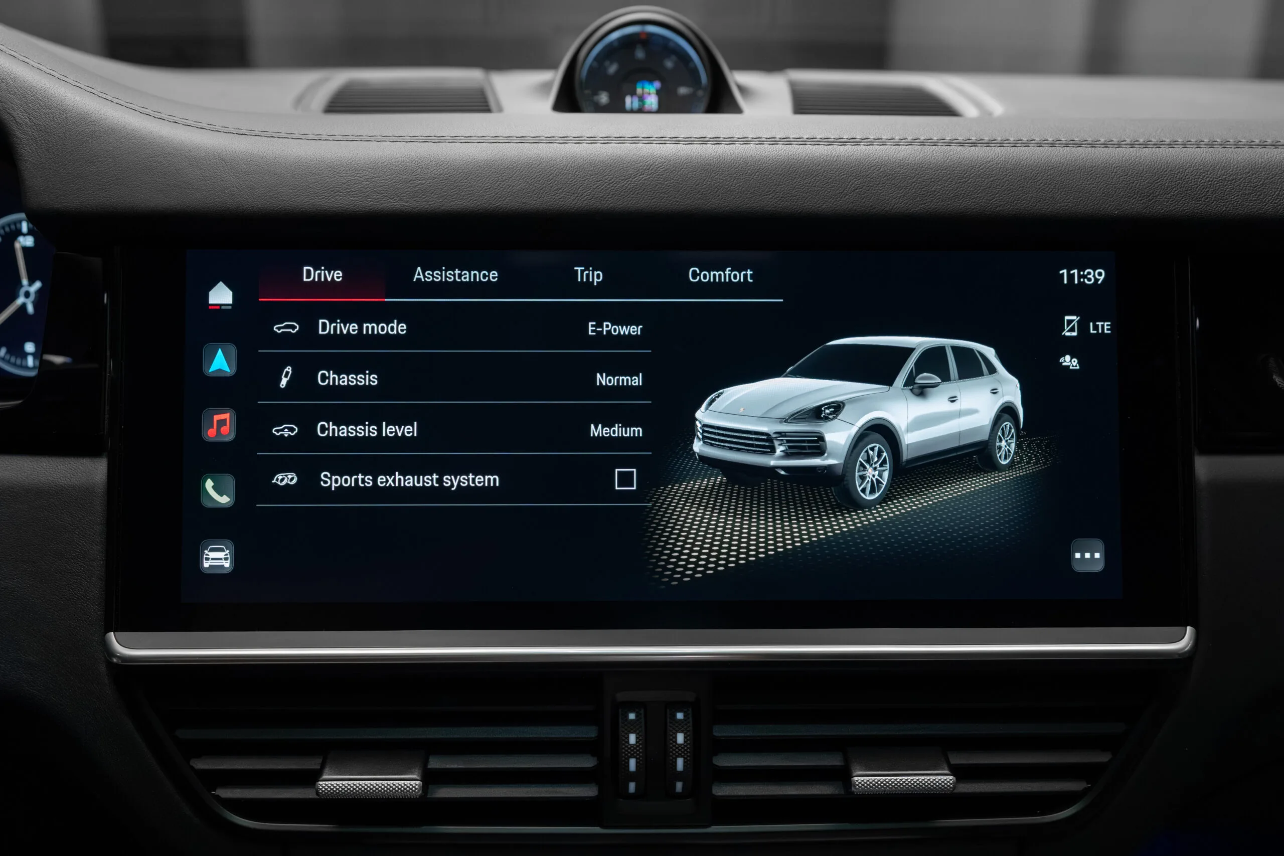 2022 Porsche Cayenne E-Hybrid, 21/30