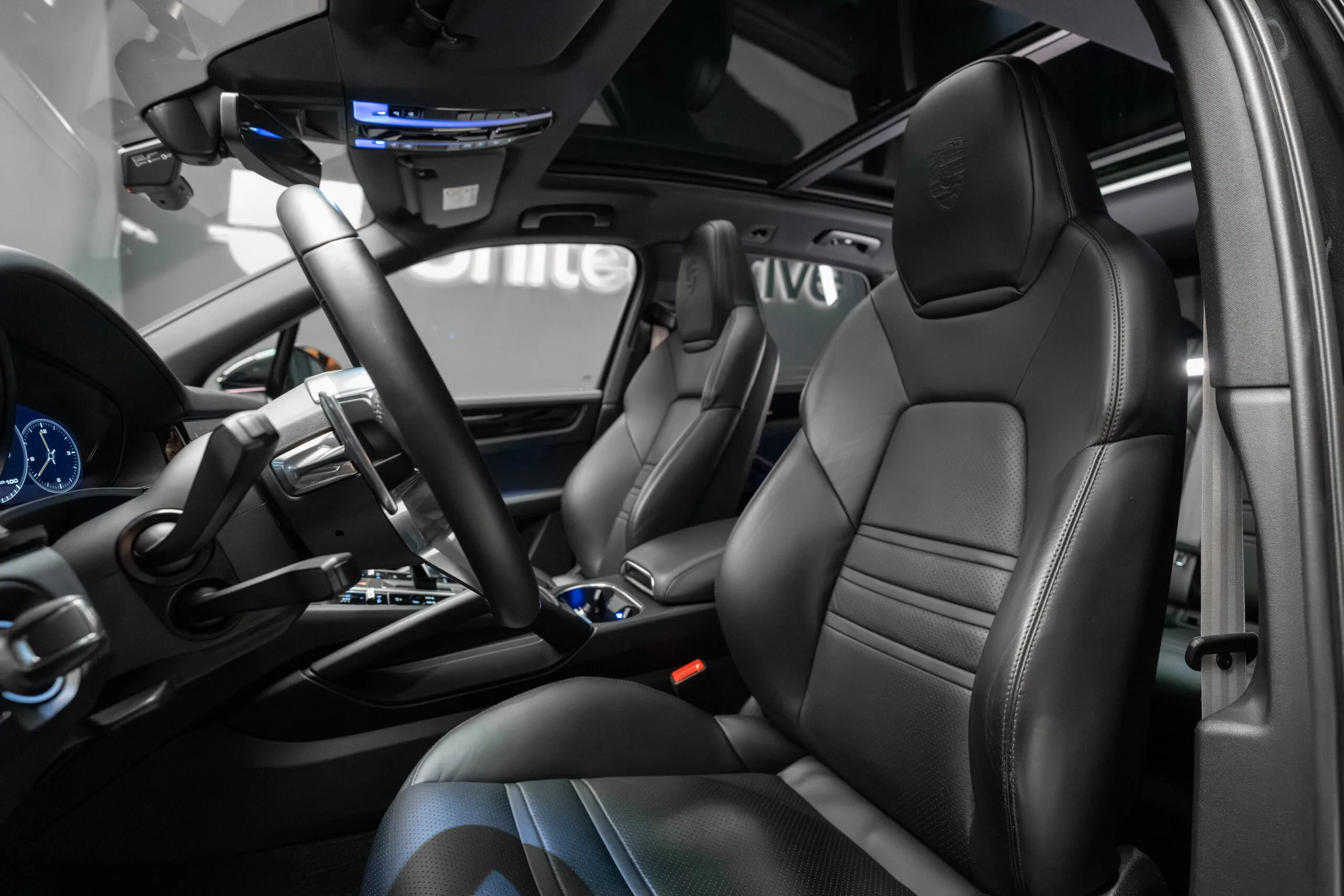 2022 Porsche Cayenne E-Hybrid, 24/30