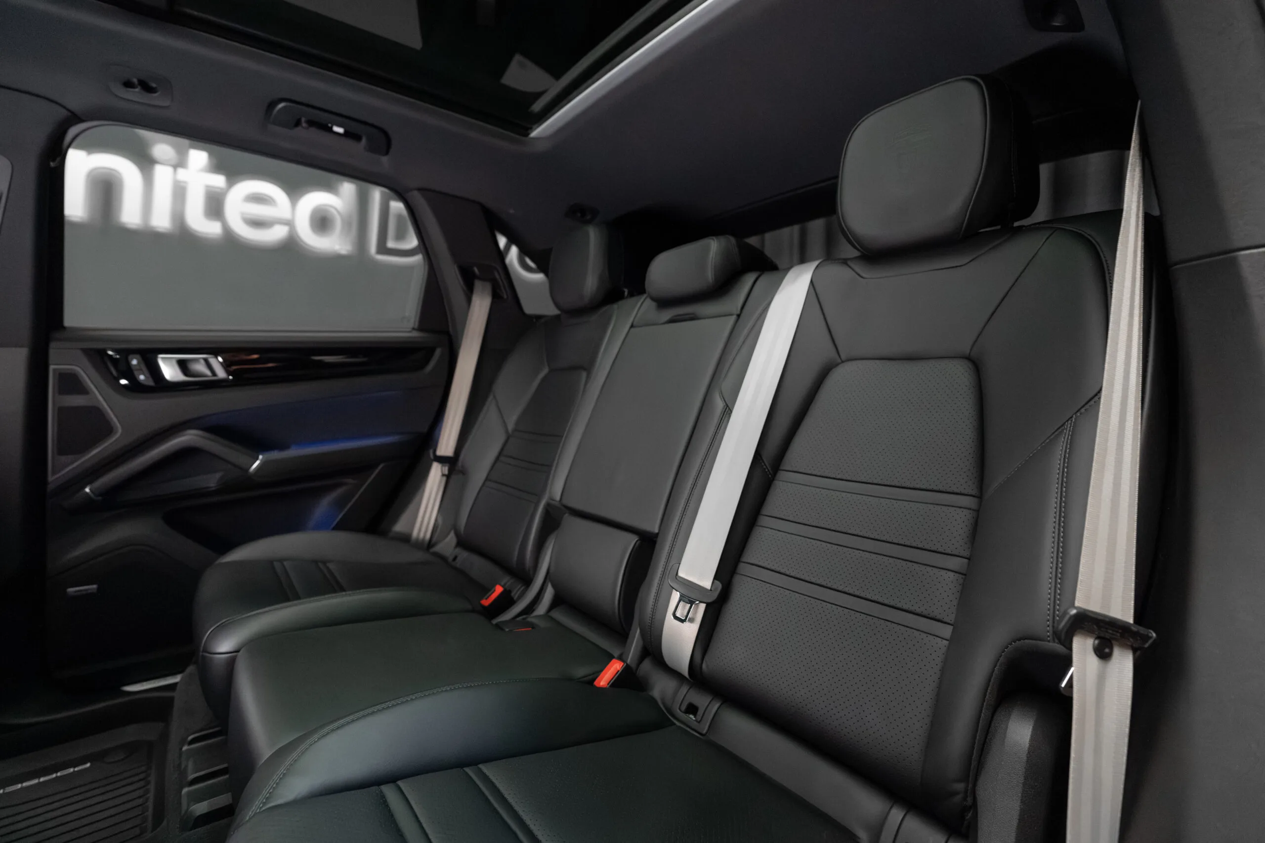 2022 Porsche Cayenne E-Hybrid, 29/30
