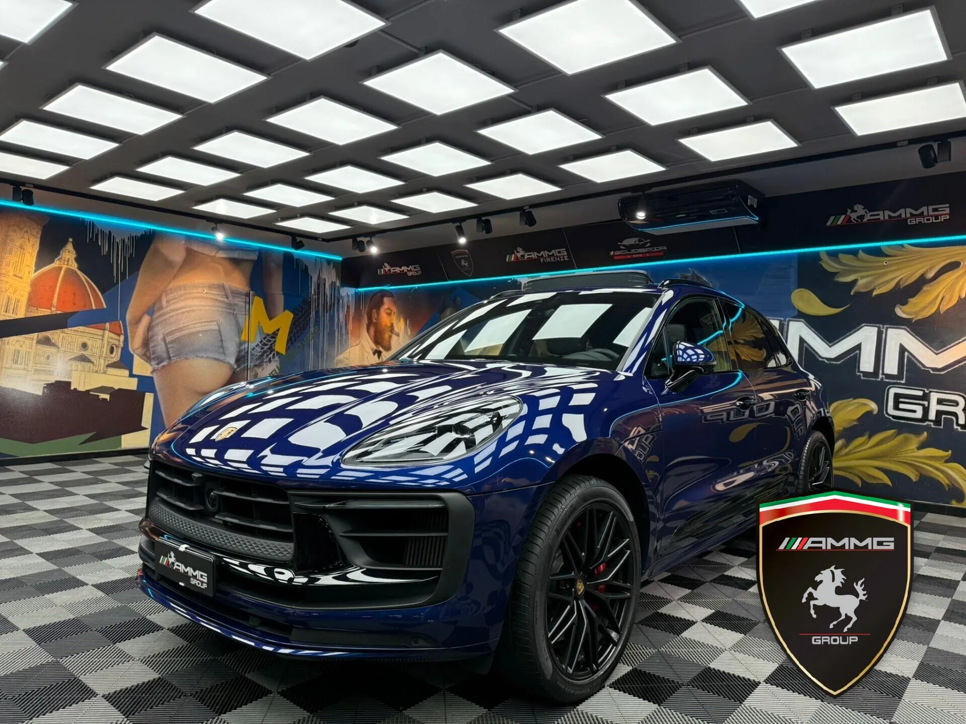 2022 Porsche Macan GTS offered by a specialist dealer in Calenzano, Italy, main photo