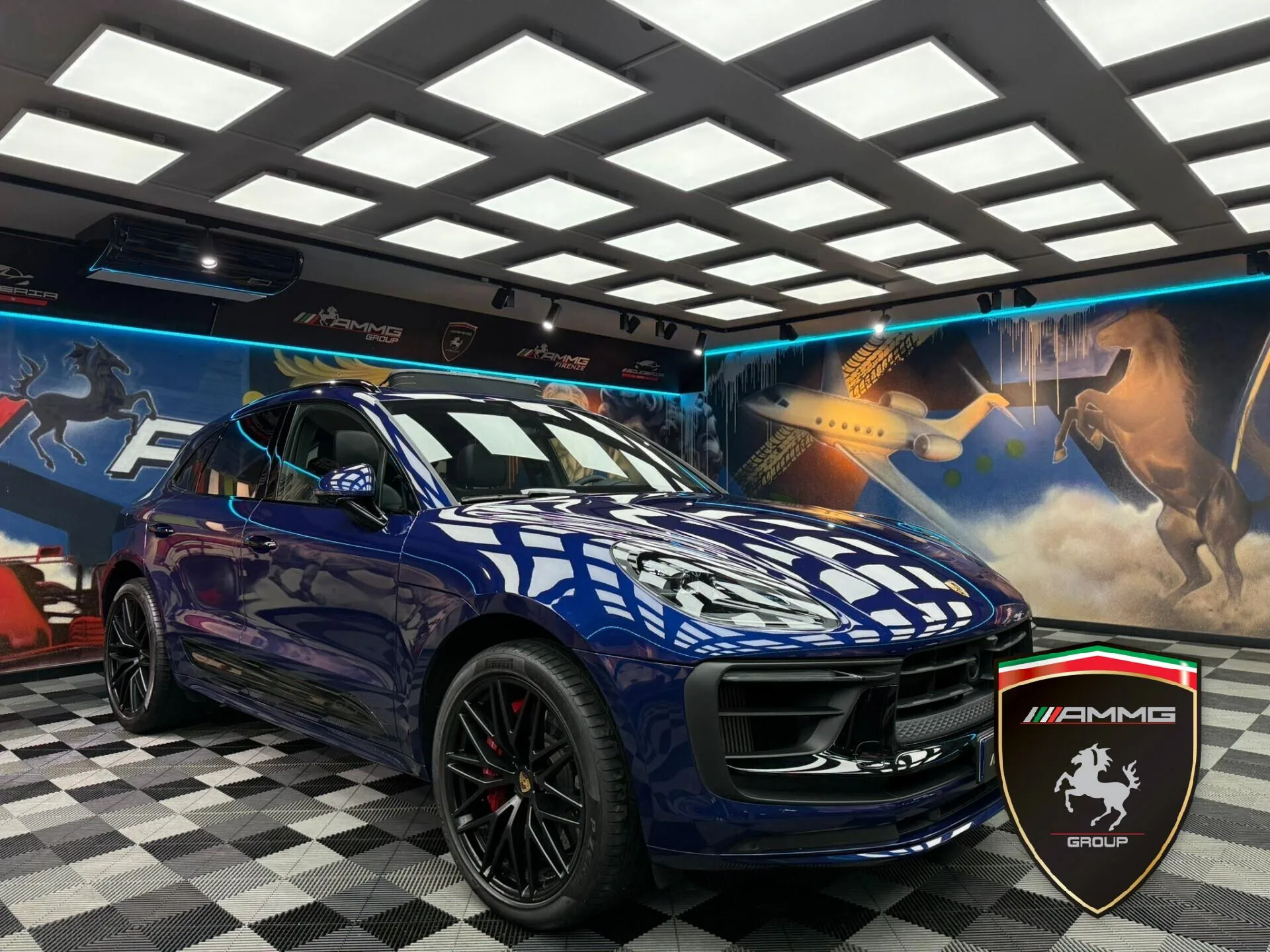 2022 Porsche Macan GTS, 3/15
