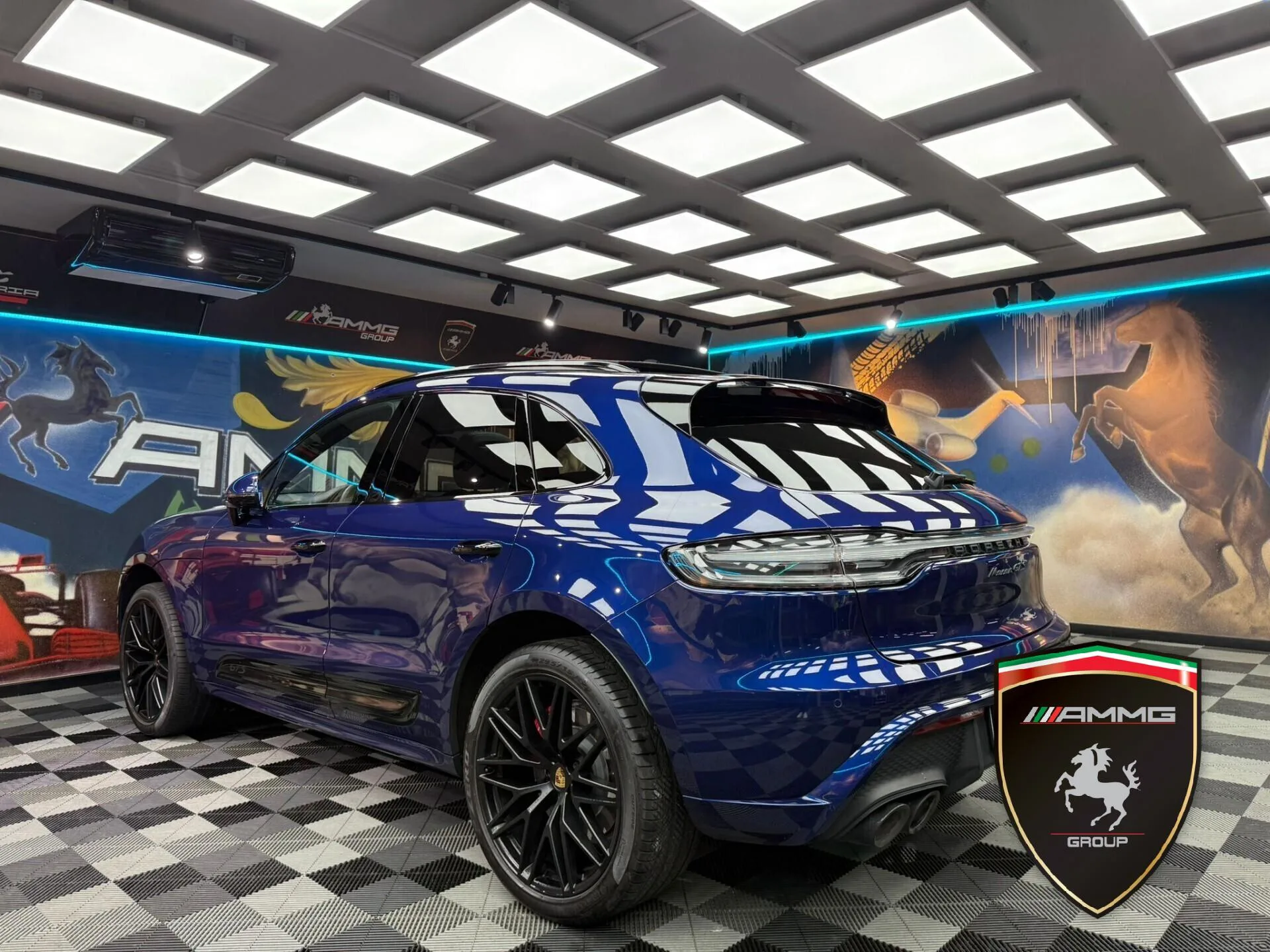 2022 Porsche Macan GTS, 7/15