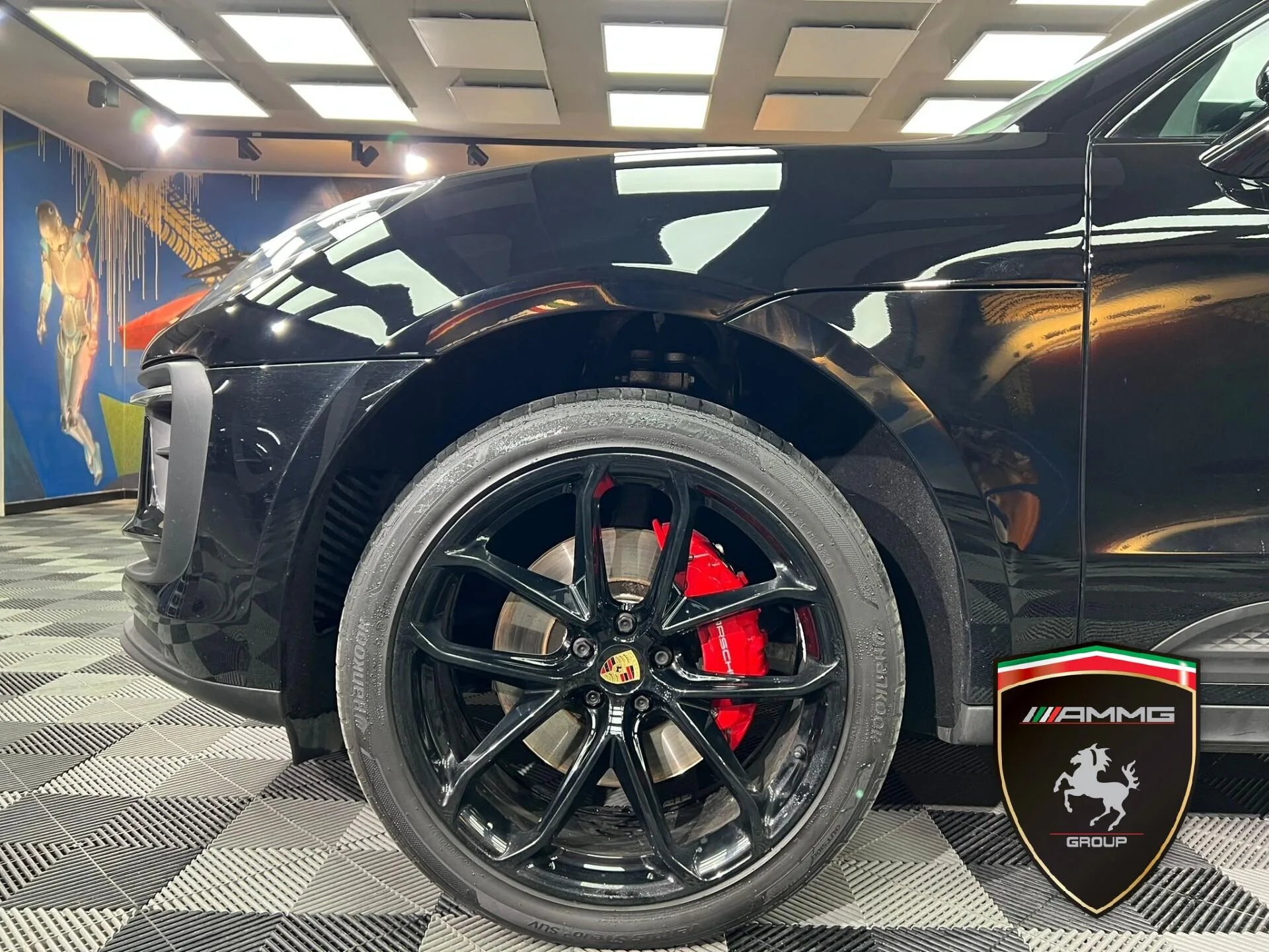 2022 Porsche Macan S, 8/15
