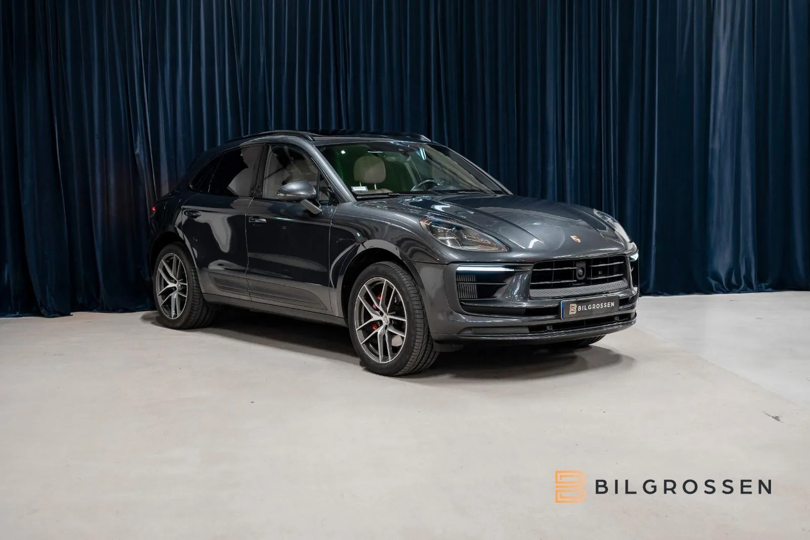 2022 Porsche Macan S, 7/21