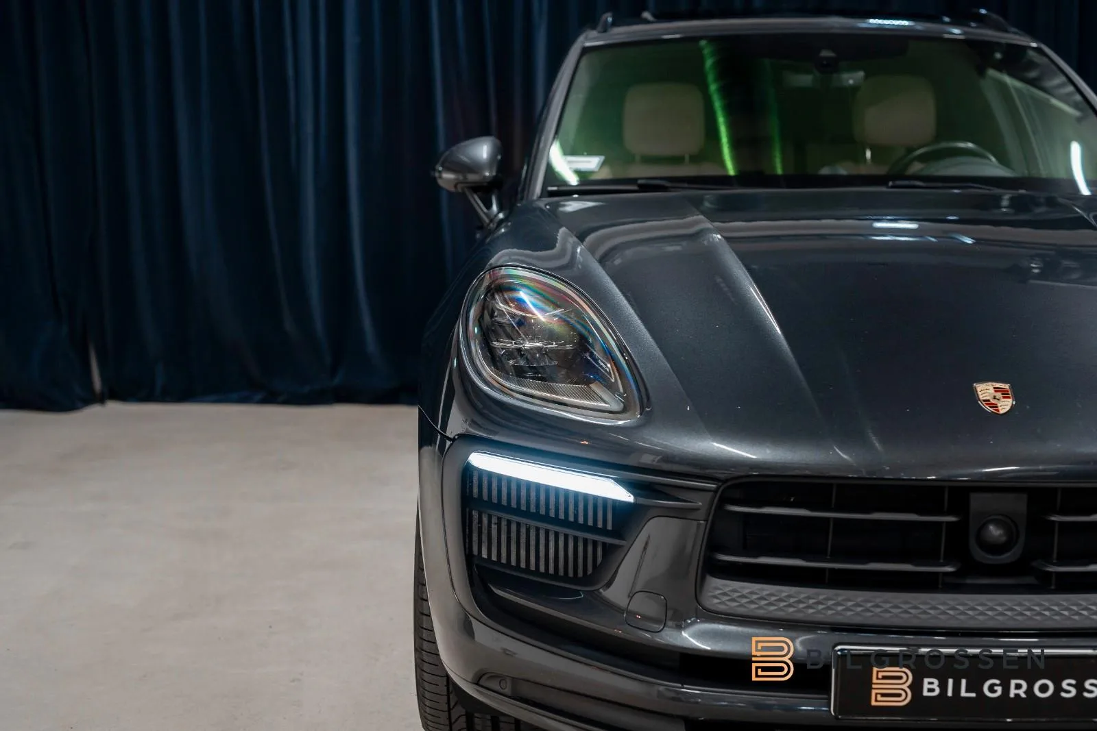 2022 Porsche Macan S, 10/21