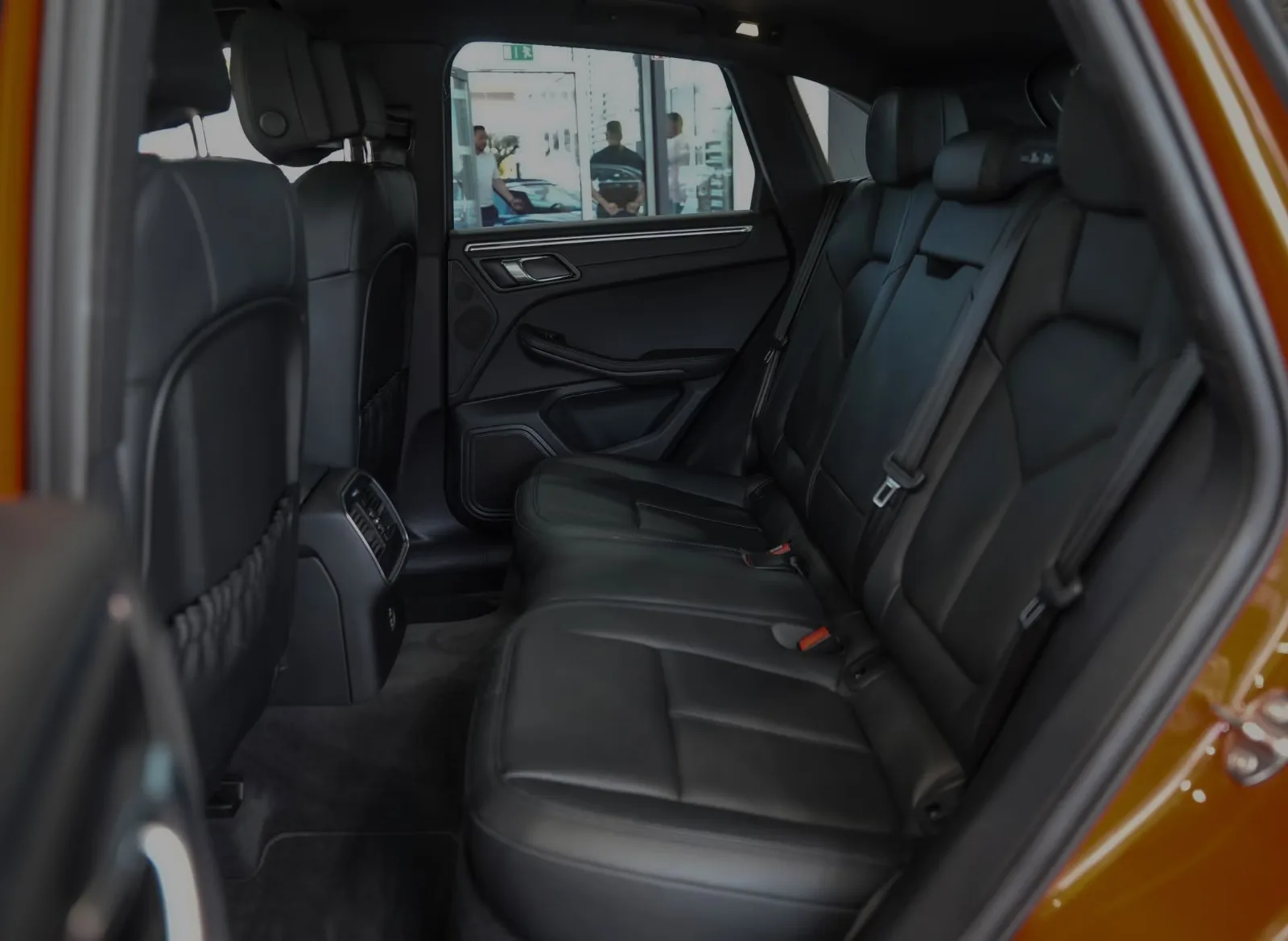 2022 Porsche Macan T, 13/25