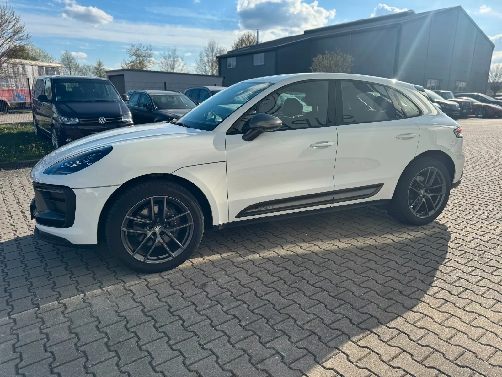 2022 Porsche Macan T, 9/30