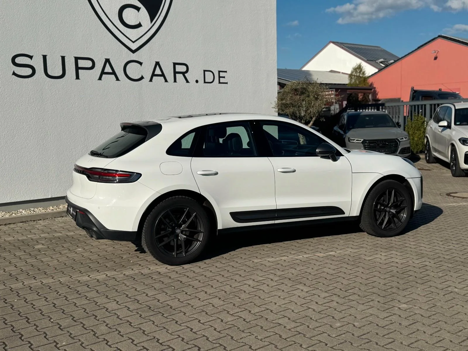 2022 Porsche Macan T, 14/30