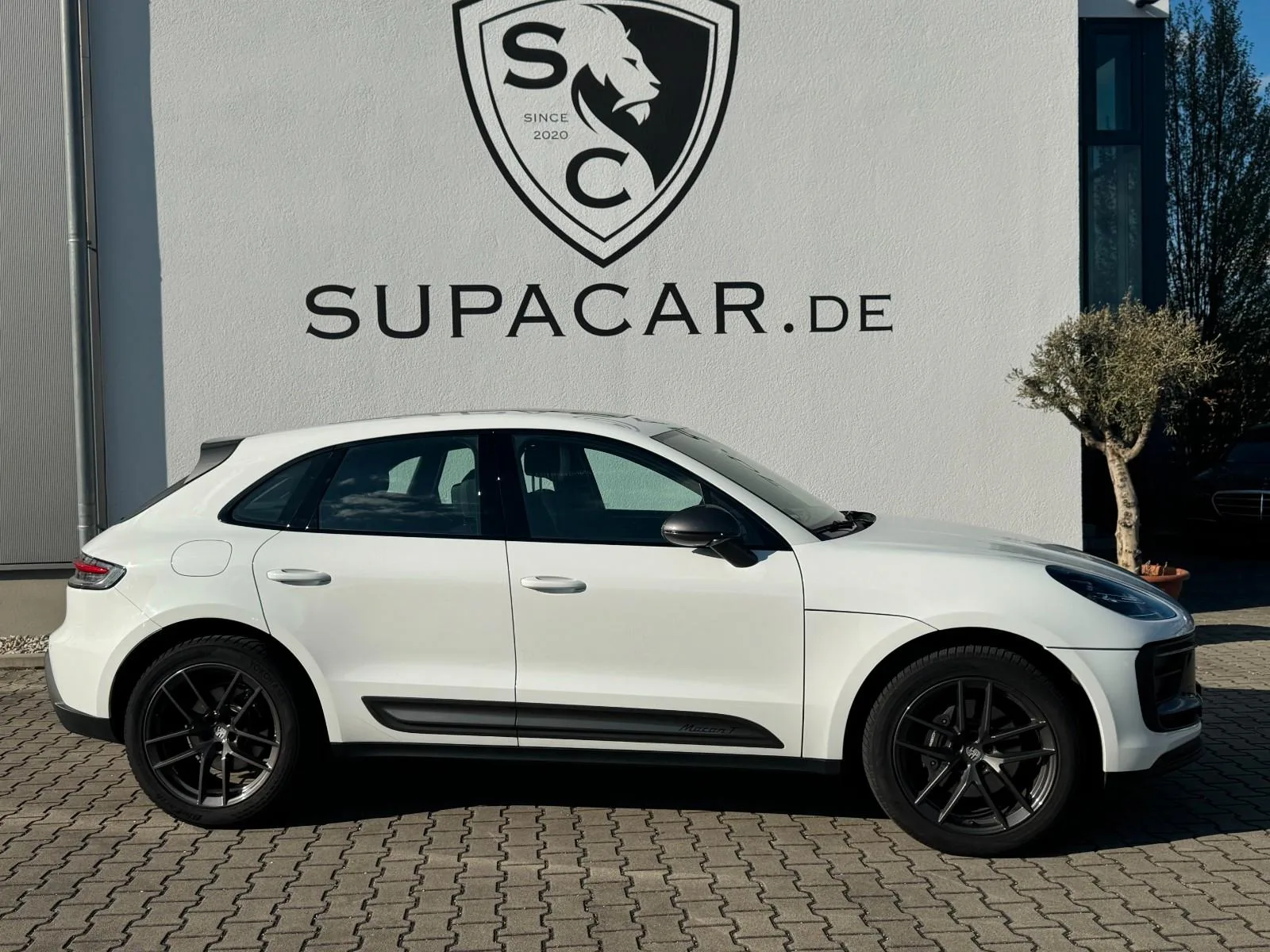 2022 Porsche Macan T, 15/30