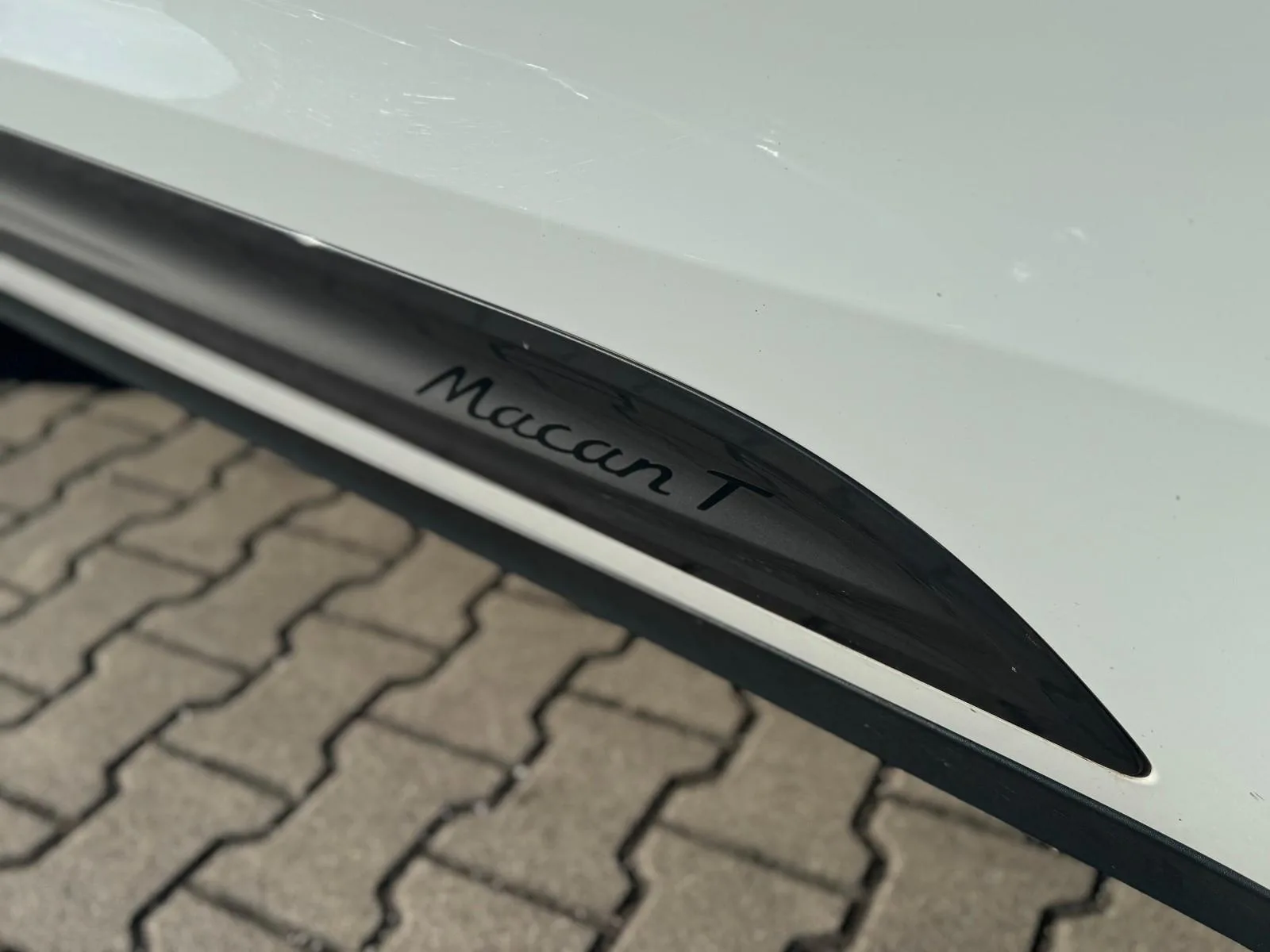 2022 Porsche Macan T, 17/30