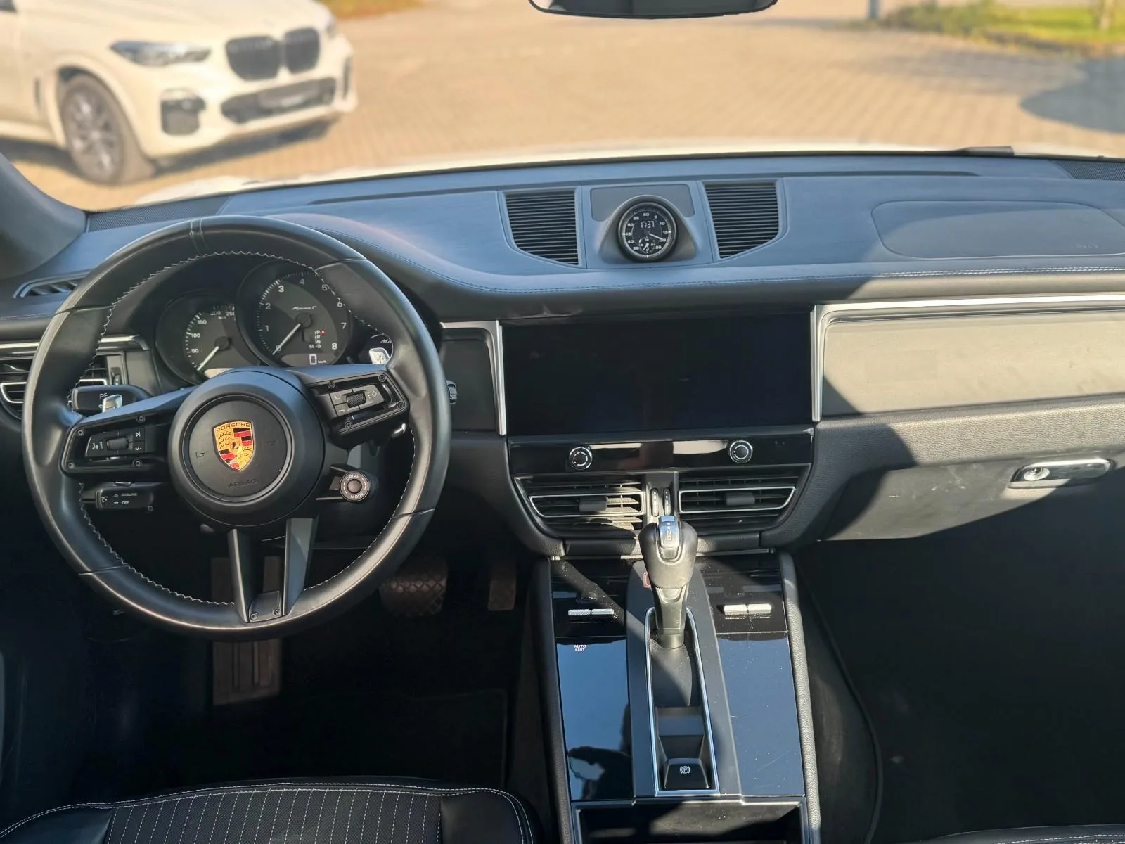 2022 Porsche Macan T, 26/30