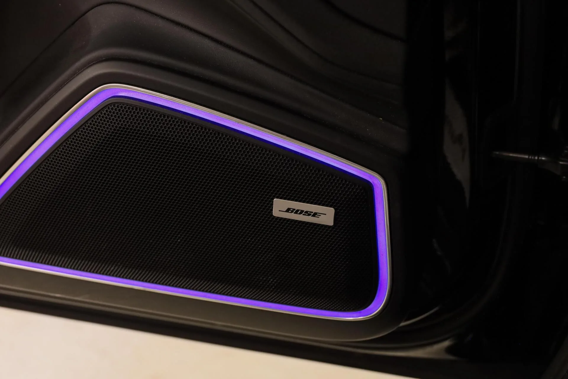 2022 Porsche Panamera 4 E-Hybrid Sport Turismo Platinum Edition, 15/30