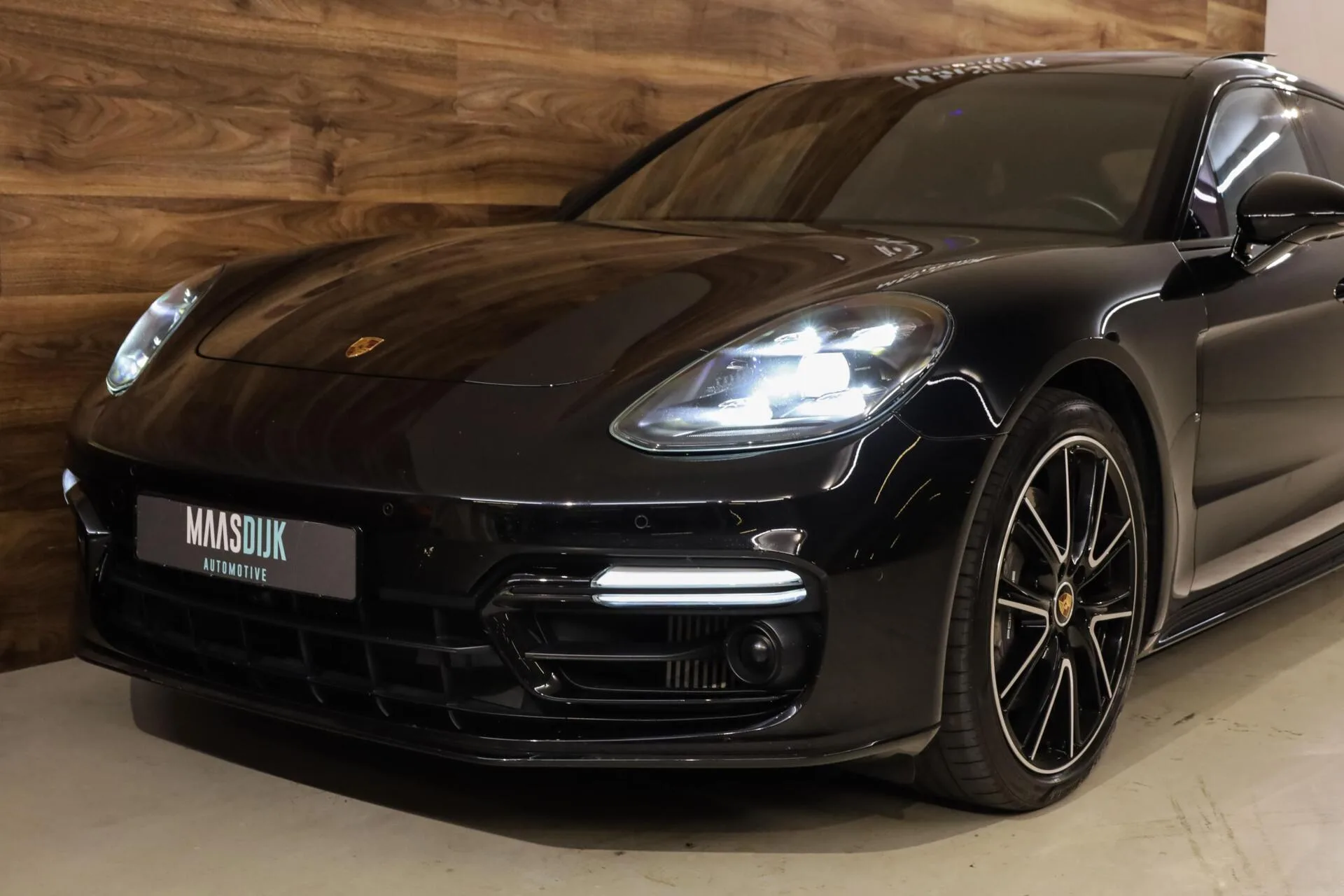 2022 Porsche Panamera 4 E-Hybrid Sport Turismo Platinum Edition, 29/30