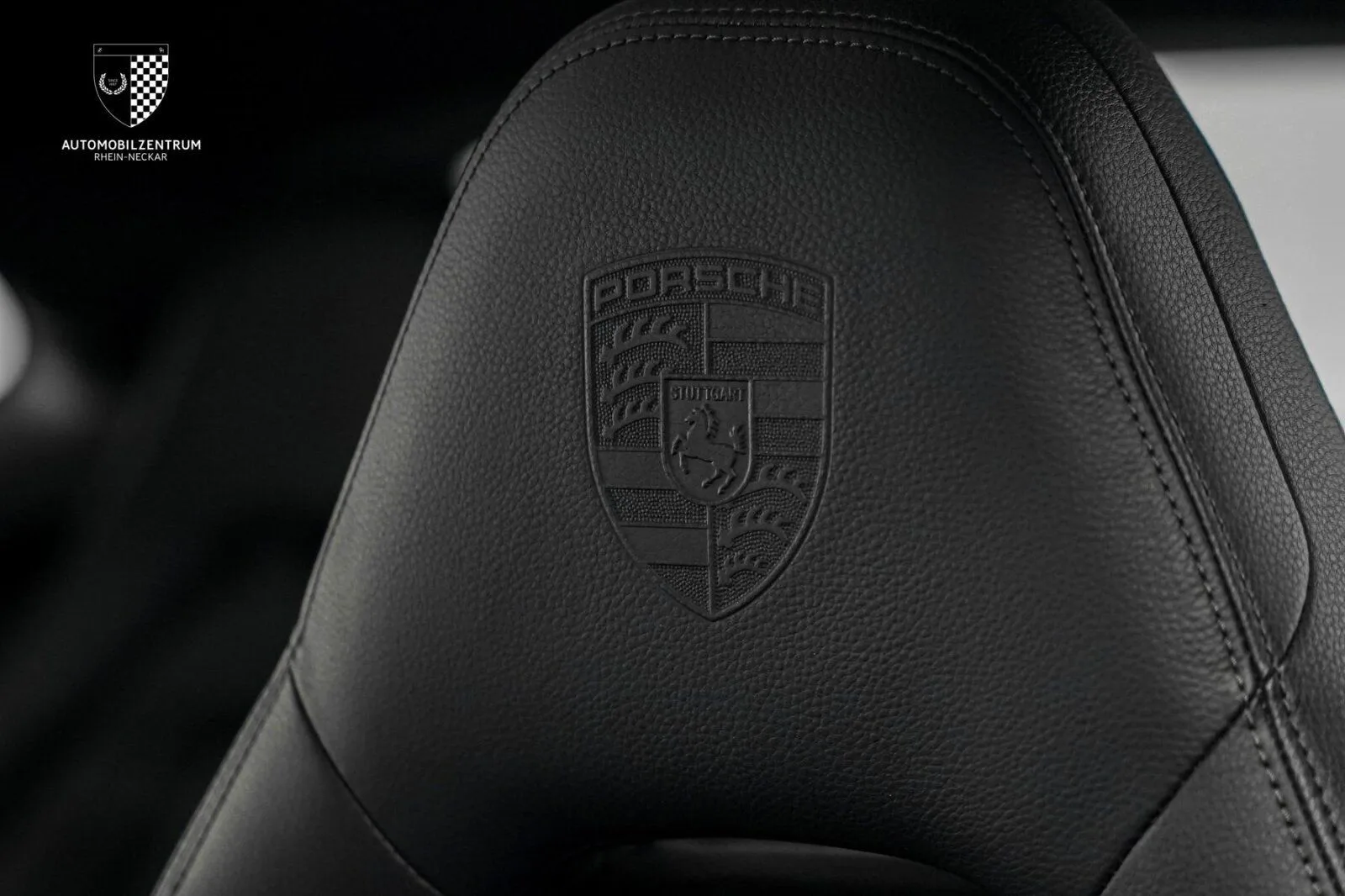 2022 Porsche Panamera 4 E-Hybrid, 26/30