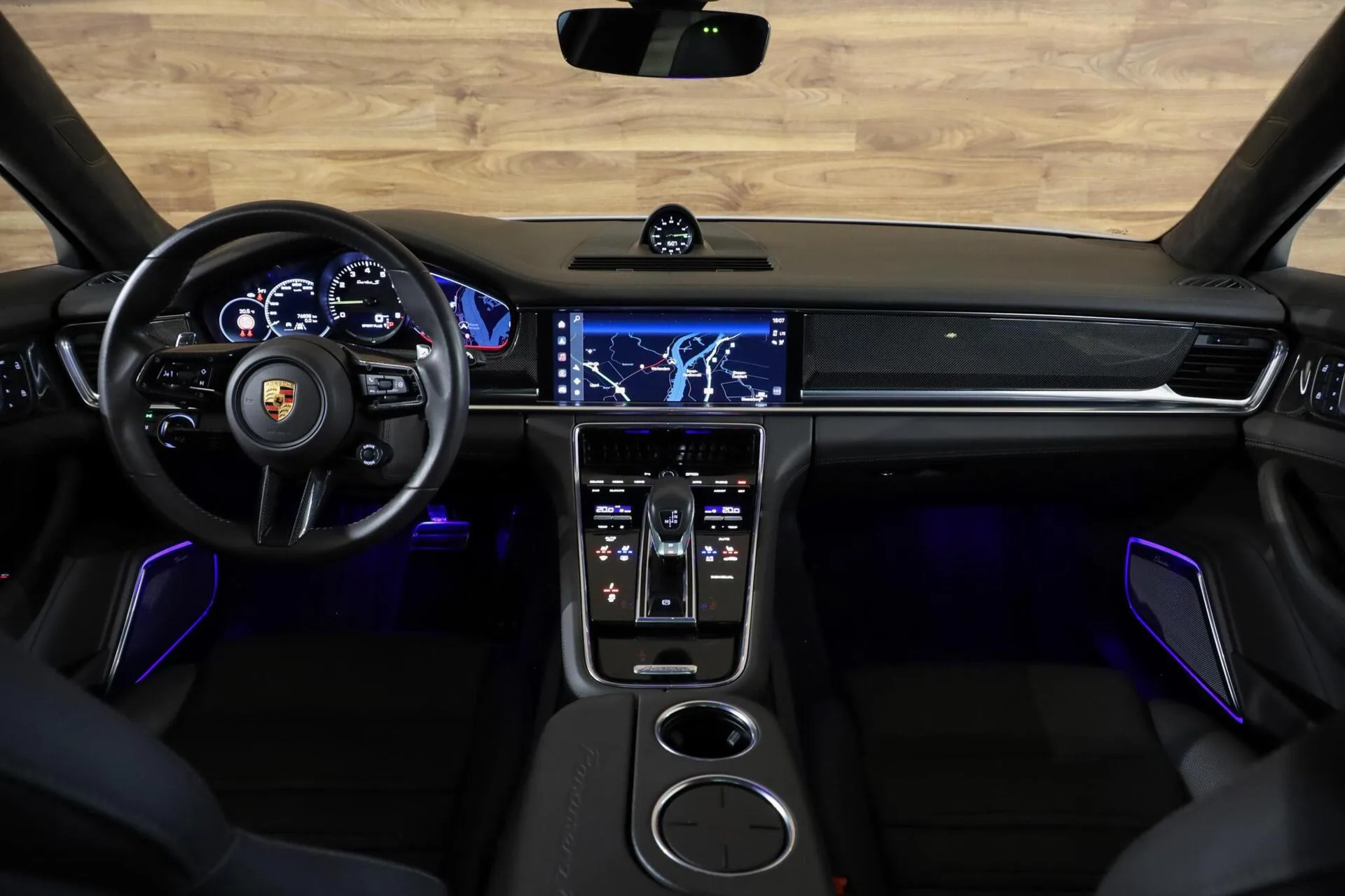 2022 Porsche Panamera Turbo S E-Hybrid Sport Turismo, 3/30
