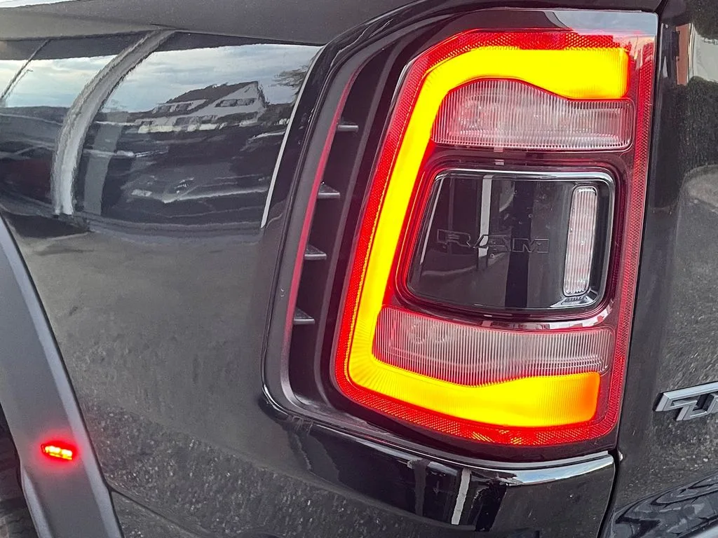 2022 Ram 1500 TRX, 13/14