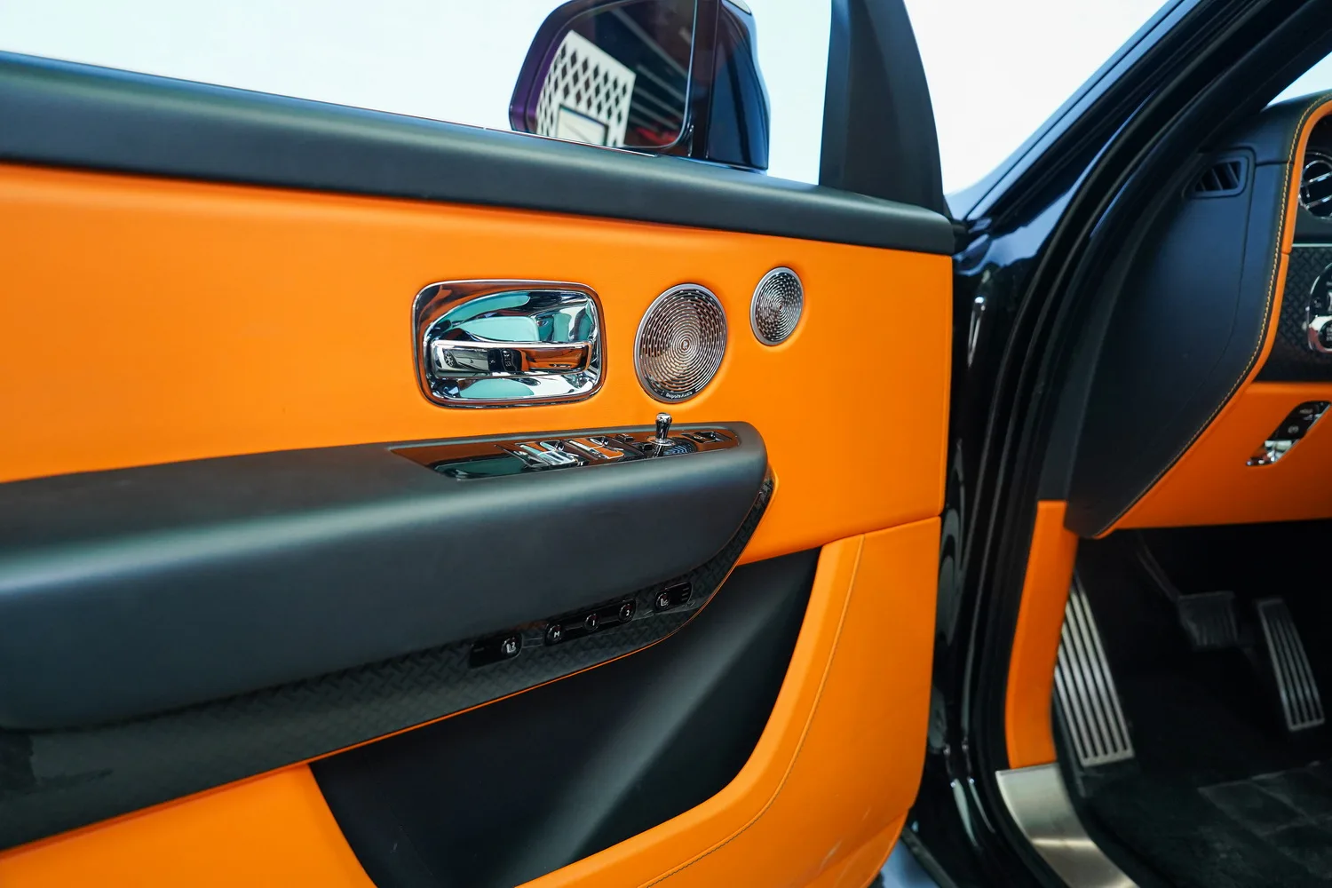 2022 Rolls-Royce Cullinan Black Badge, 2/20