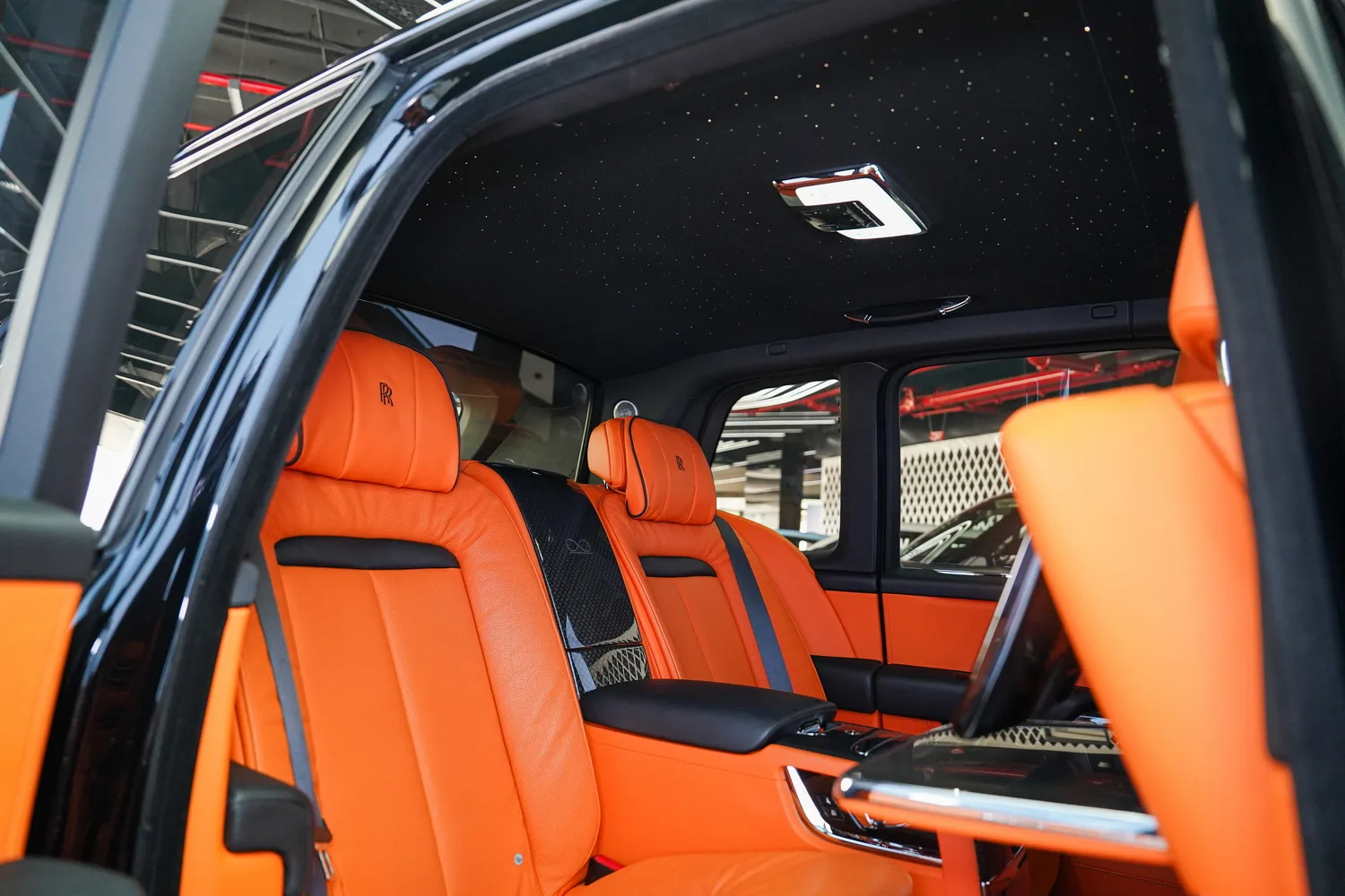 2022 Rolls-Royce Cullinan Black Badge, 9/20